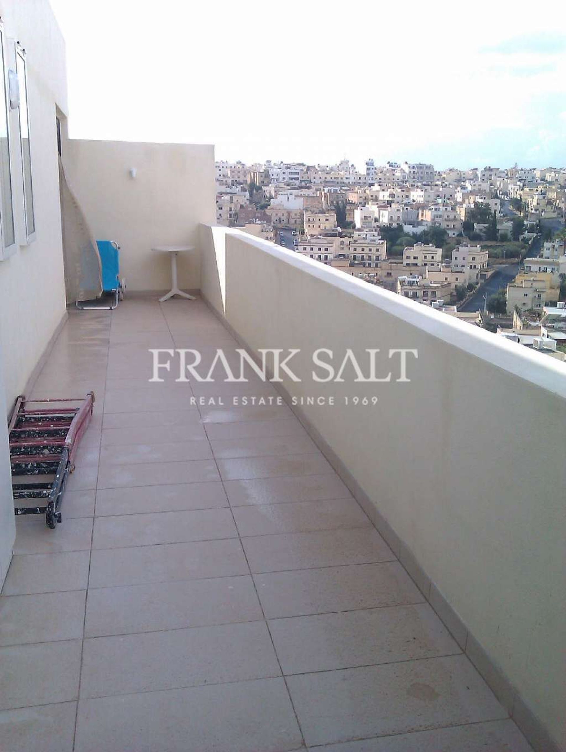 Condominio en Tal-Mejda, Swieqi 11344272