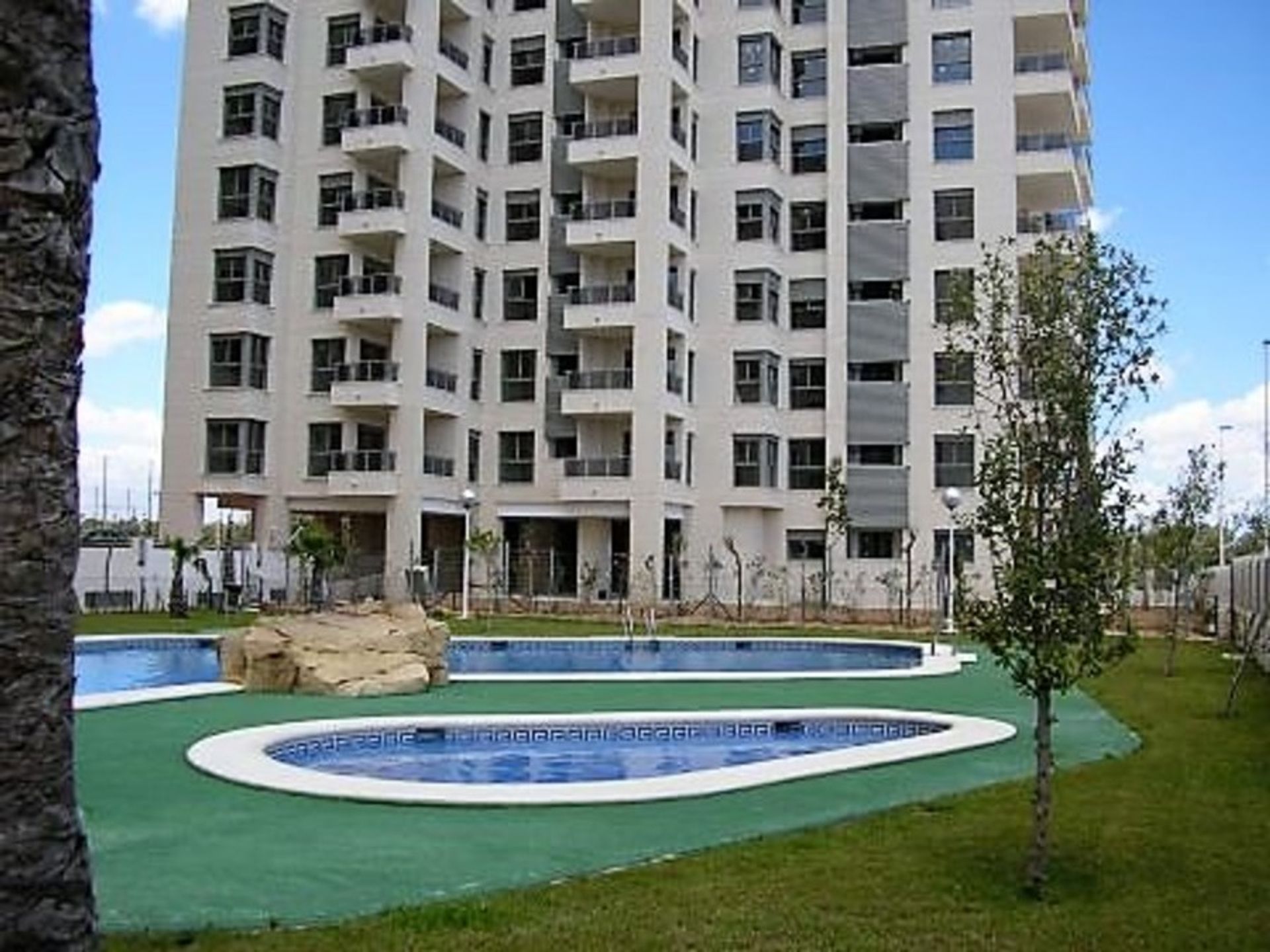 Condominium in Guardamar del Segura, Valencia 11345258