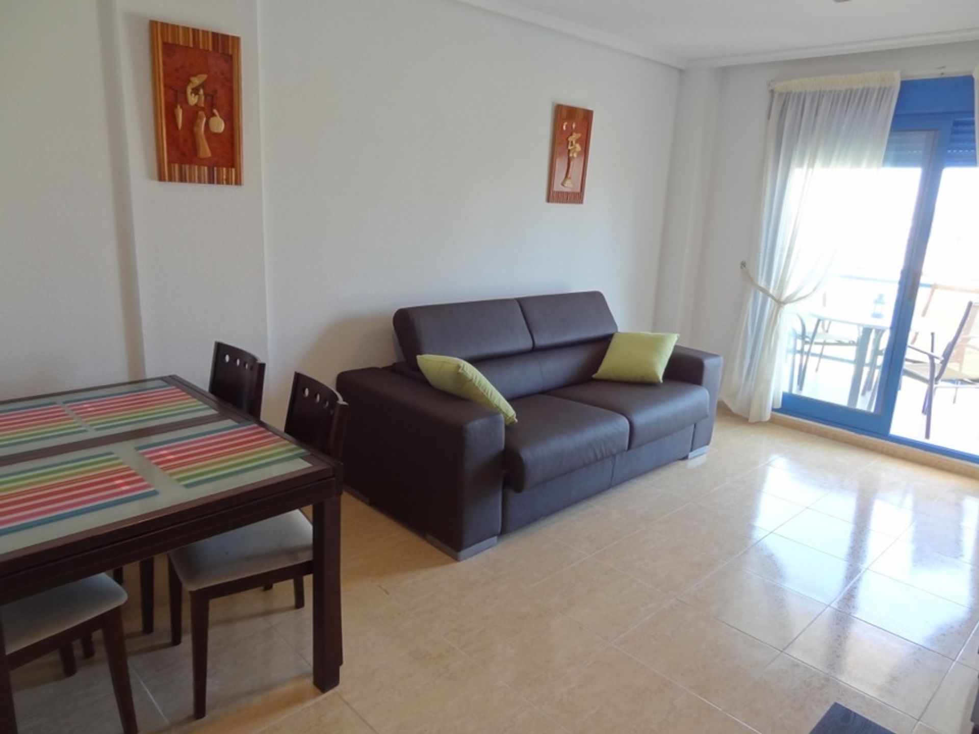 Condominium in Guardamar del Segura, Comunidad Valenciana 11345307