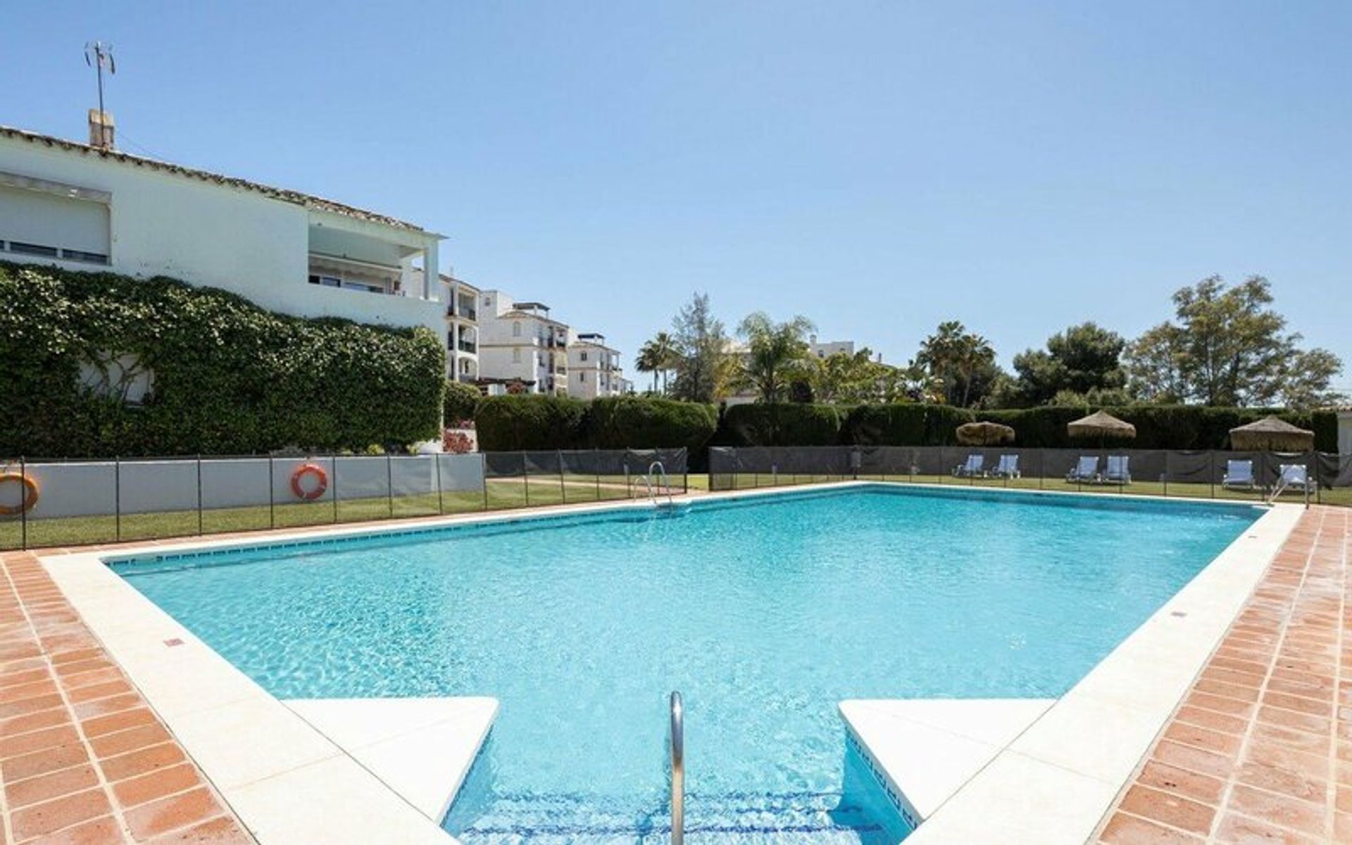 Haus im Estepona, Andalusien 11346895