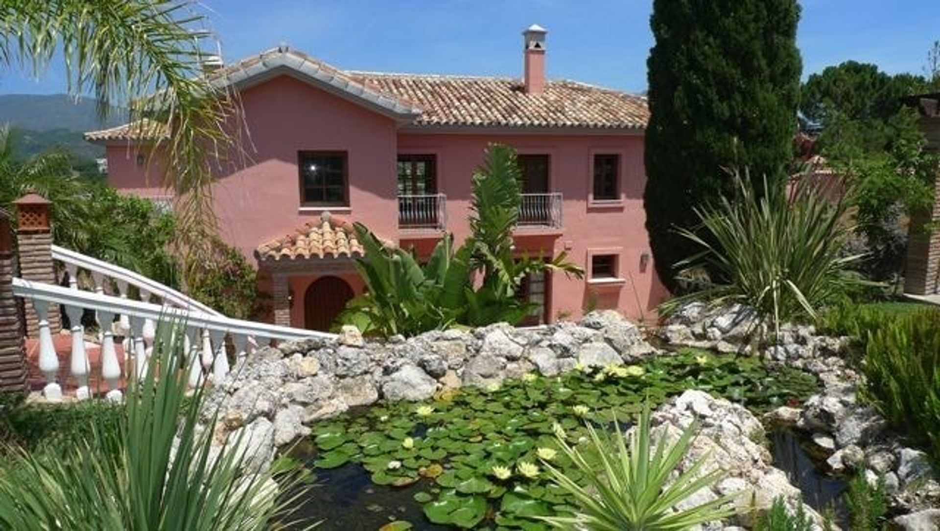 House in Benahavís, Andalucía 11346987