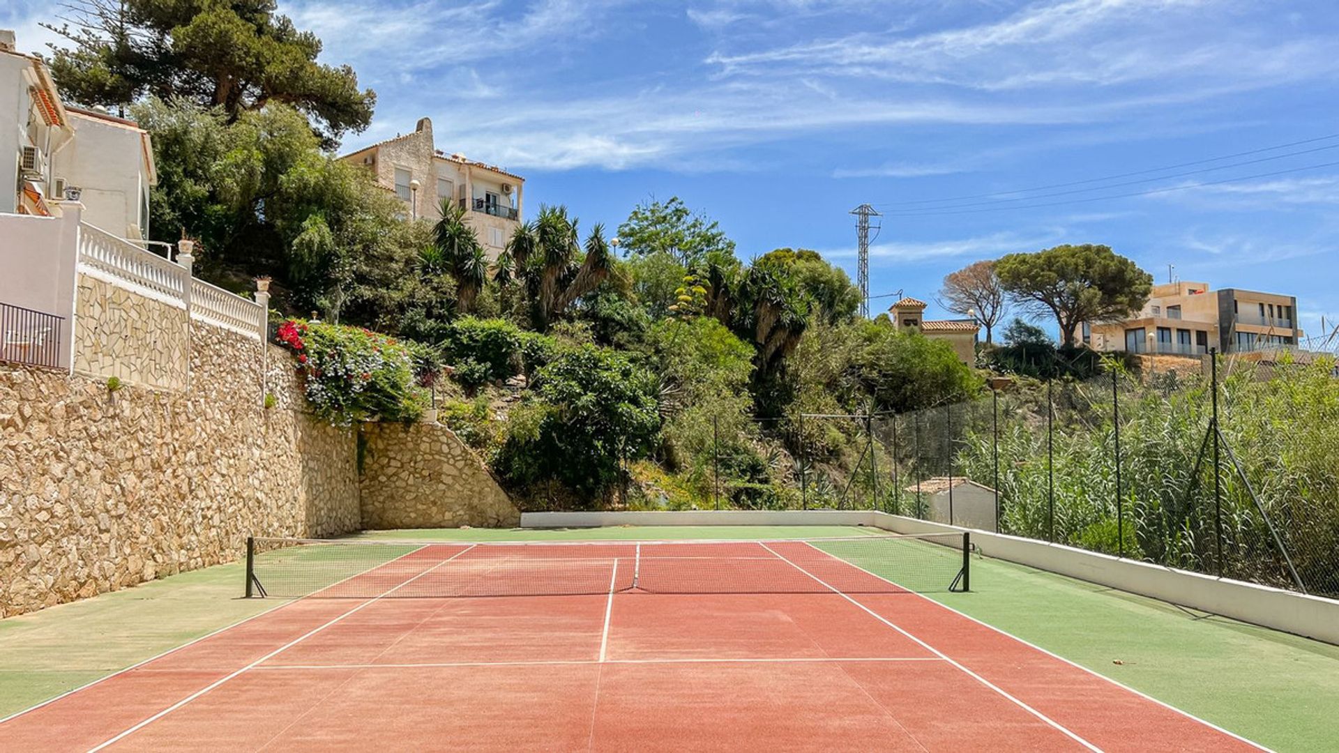 Rumah di Benalmádena, Andalusia 11347422