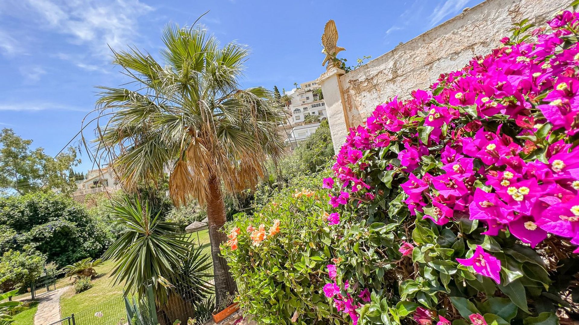 Rumah di Benalmádena, Andalusia 11347422