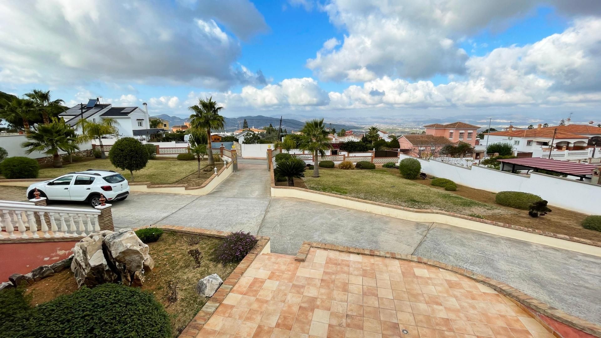 House in Alhaurín de la Torre, Andalucía 11347957