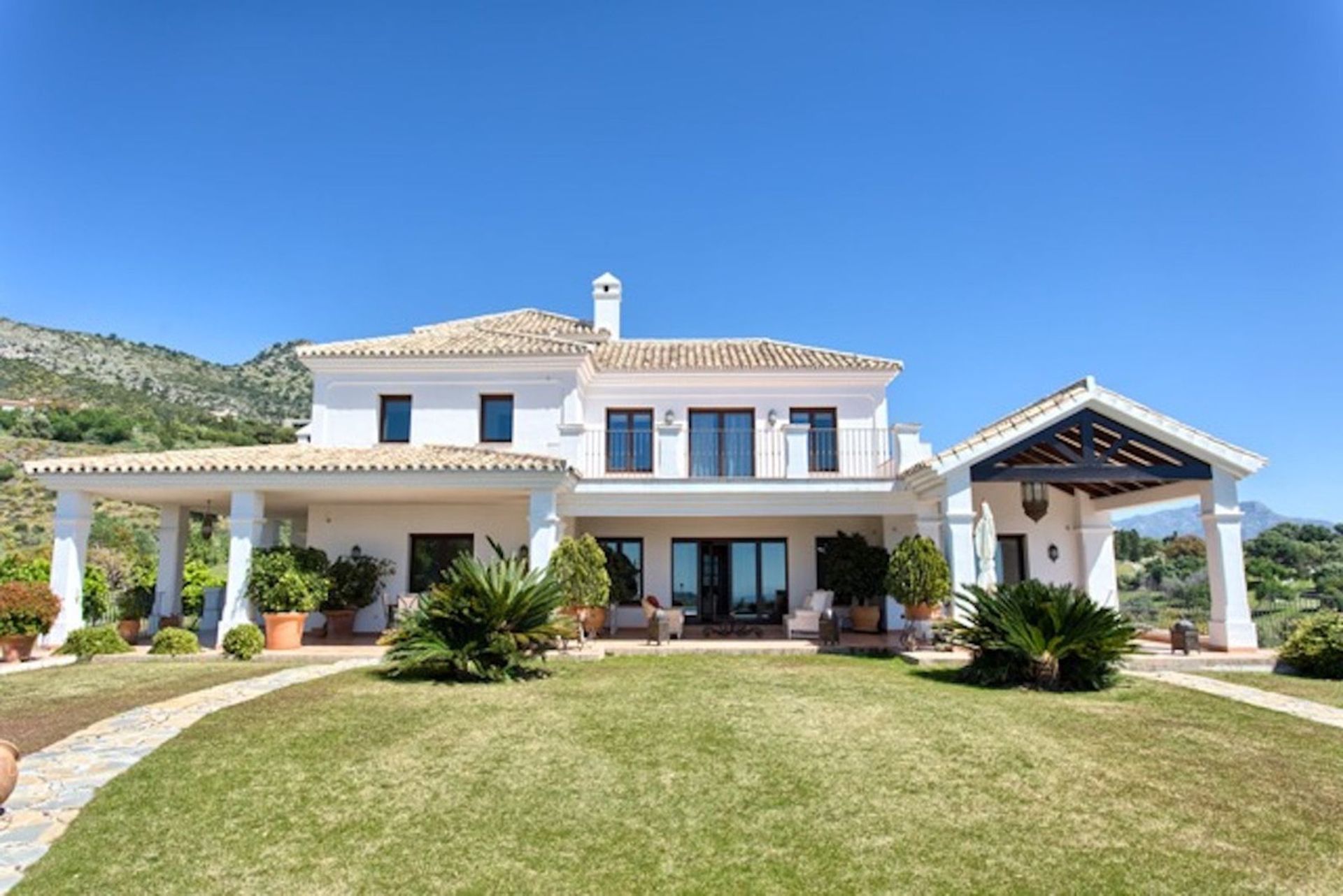 House in Benahavis, Andalusia 11348456