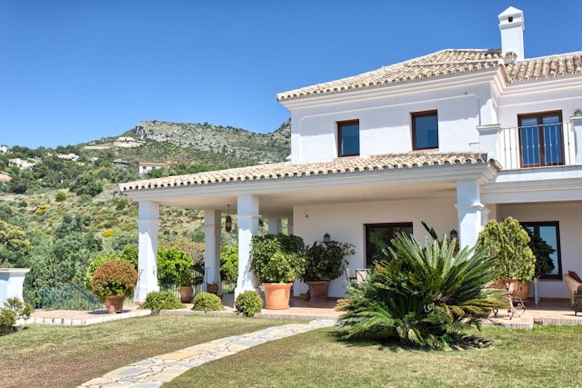 House in Benahavis, Andalusia 11348456