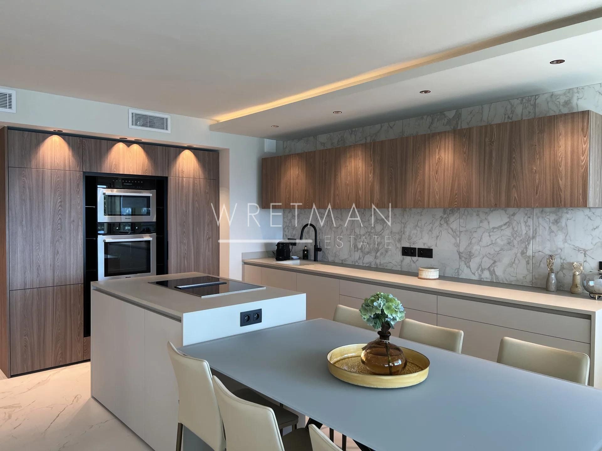 Condominium in Cannes, Alpes-Maritimes 11348567