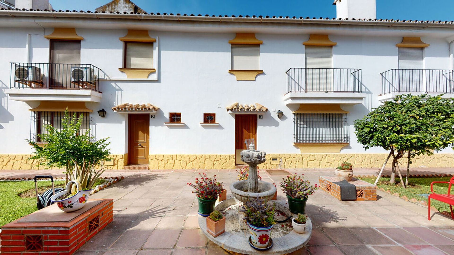 rumah dalam Fuengirola, Andalusia 11350223