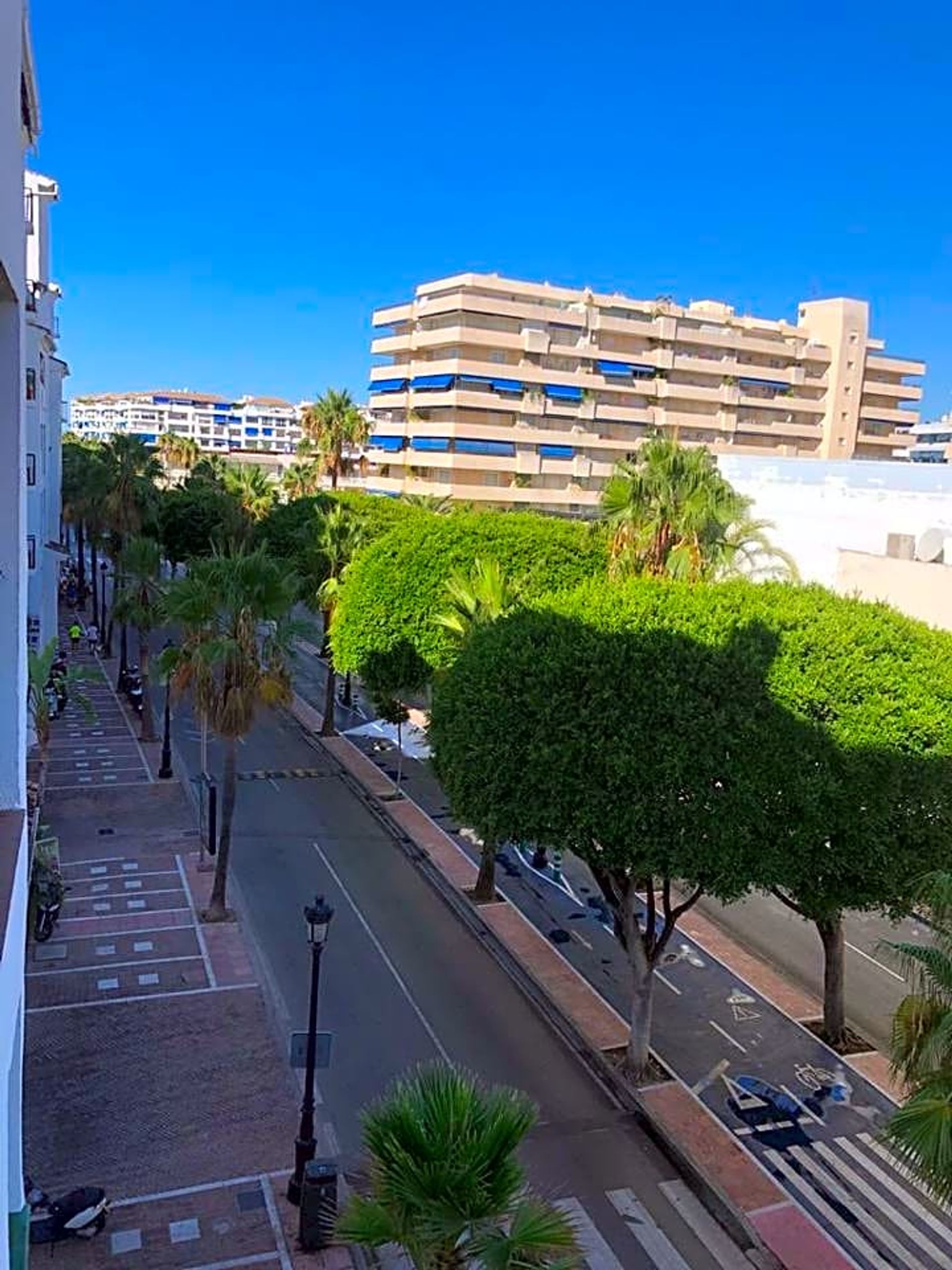 Квартира в Marbella, Andalucía 11350232