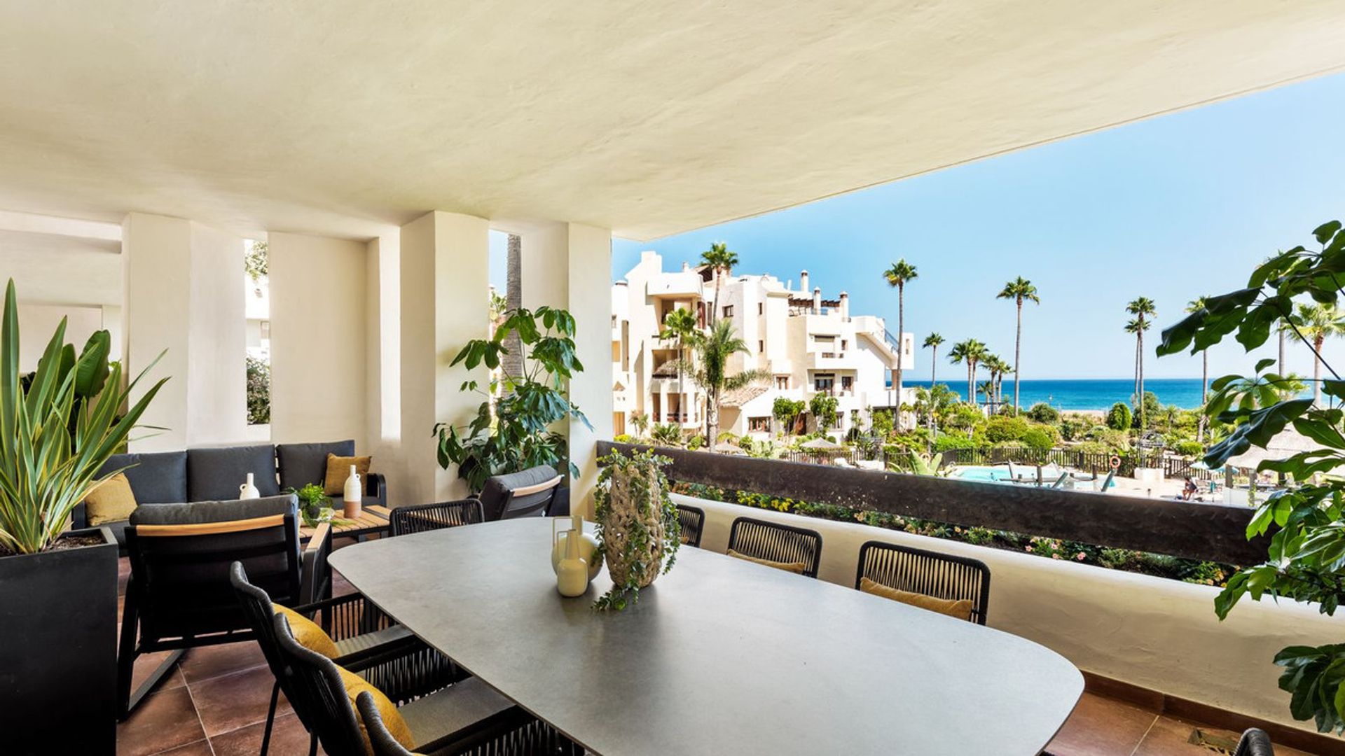 Condominio nel Estepona, Andalusia 11350426