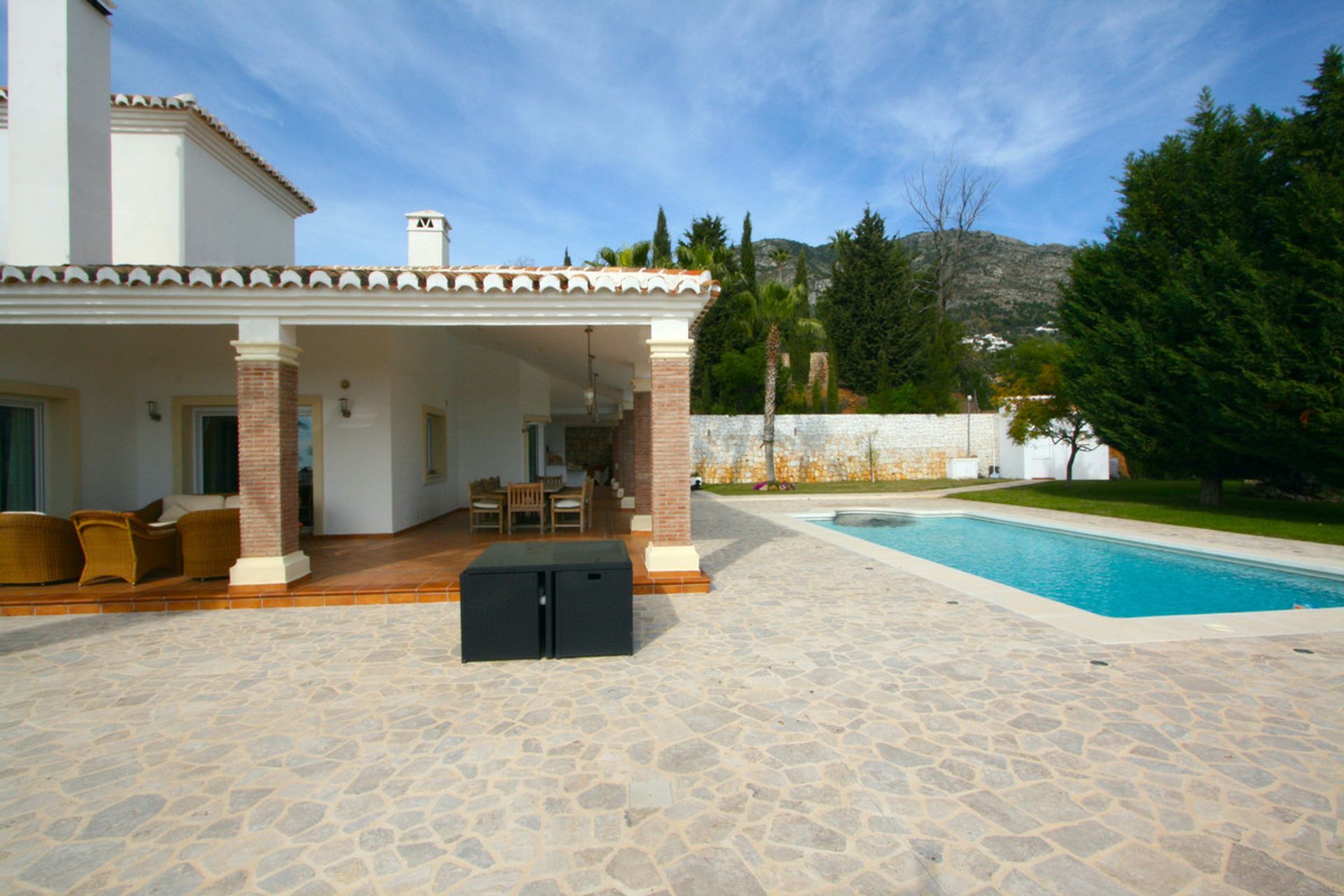 rumah dalam Mijas, Andalucía 11351109