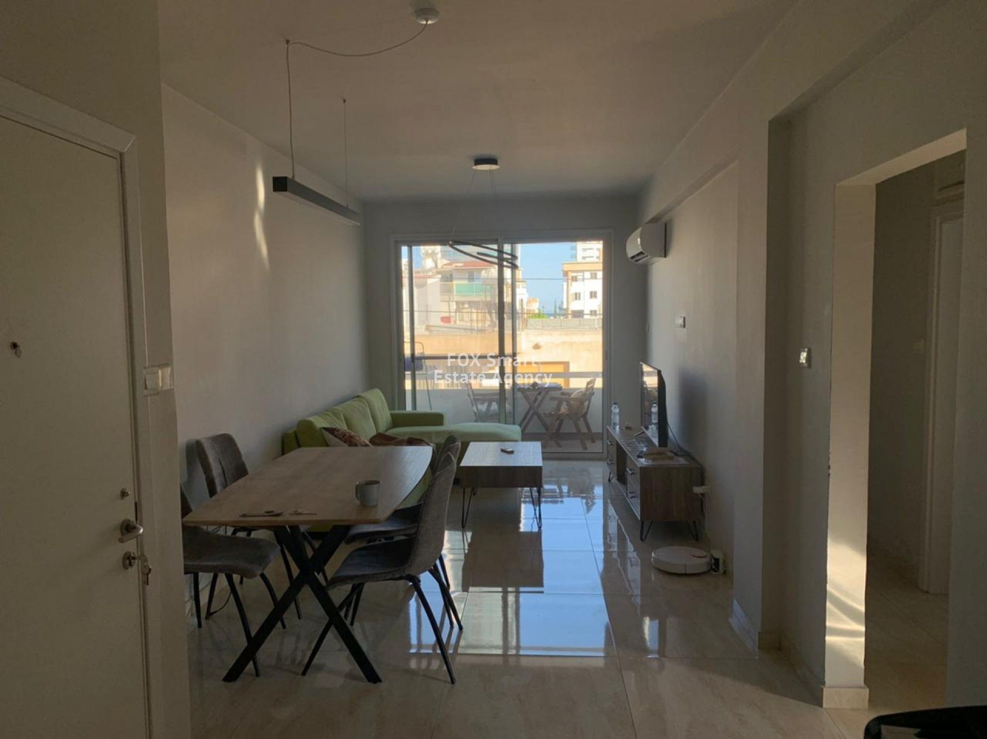 Condominium in Mesa Geitonia, Lemesos 11352185