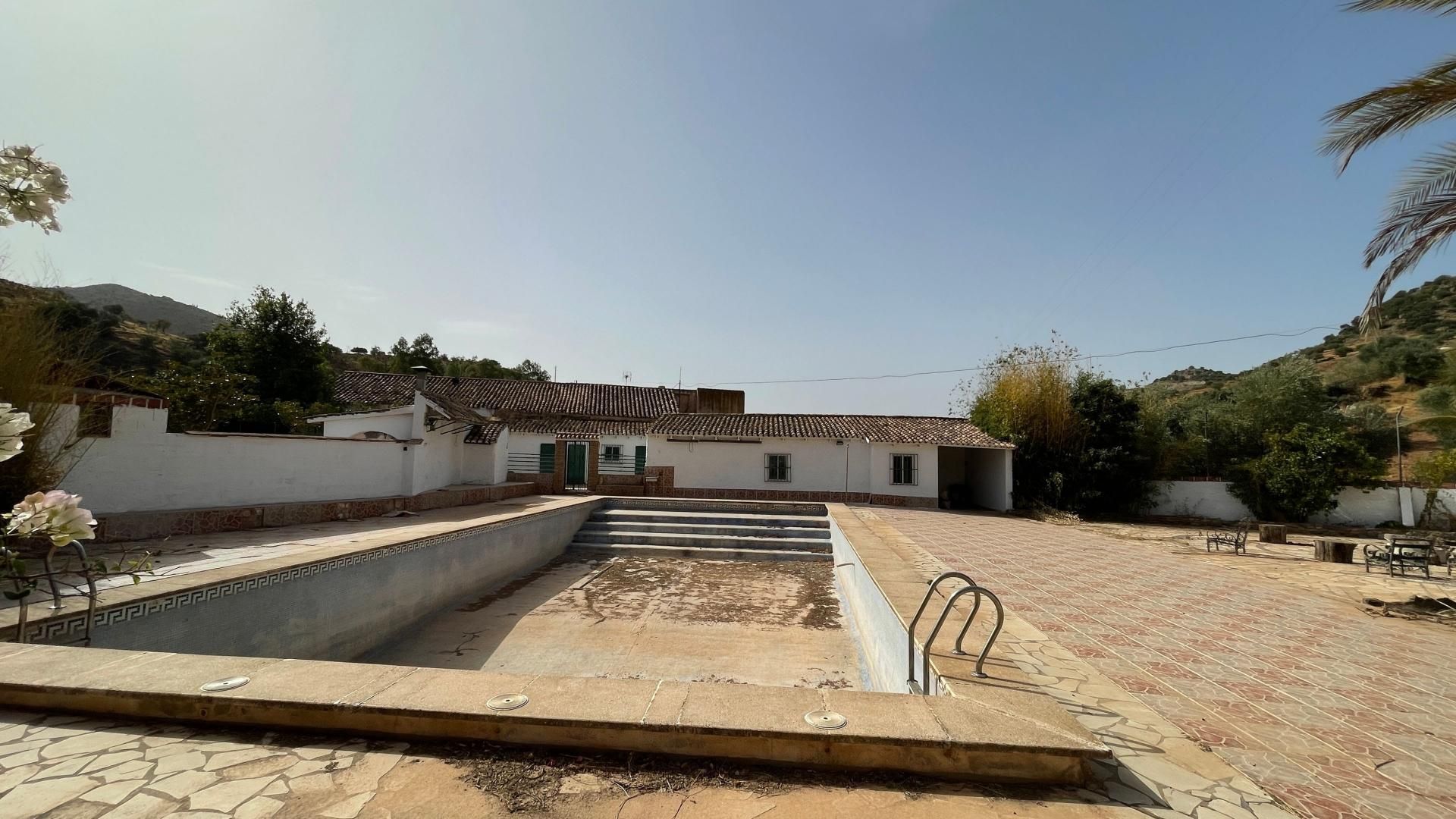 House in Almogía, Andalucía 11353046