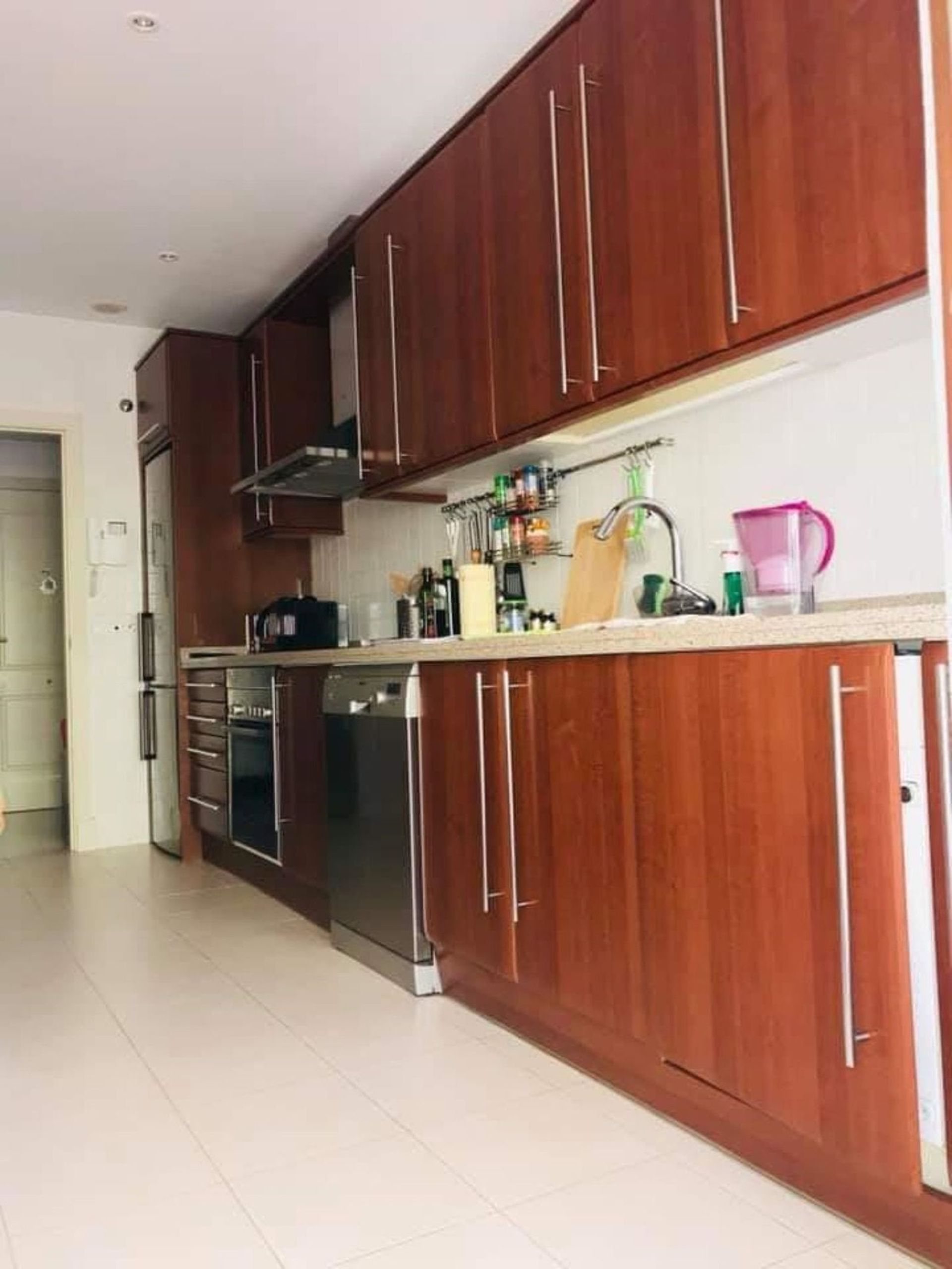 Condominium in Marbella, Andalucía 11353671