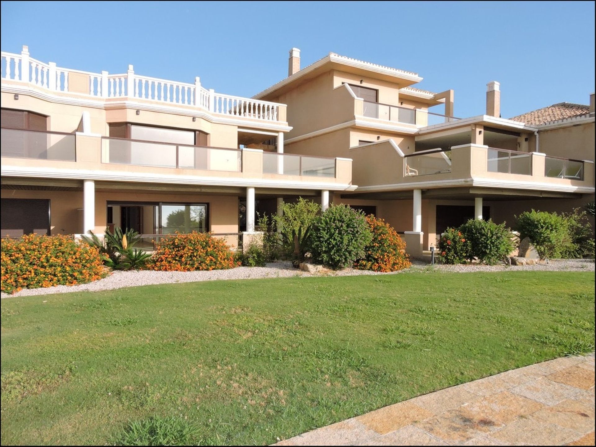 Condominio en Manilva, Andalucía 11353732