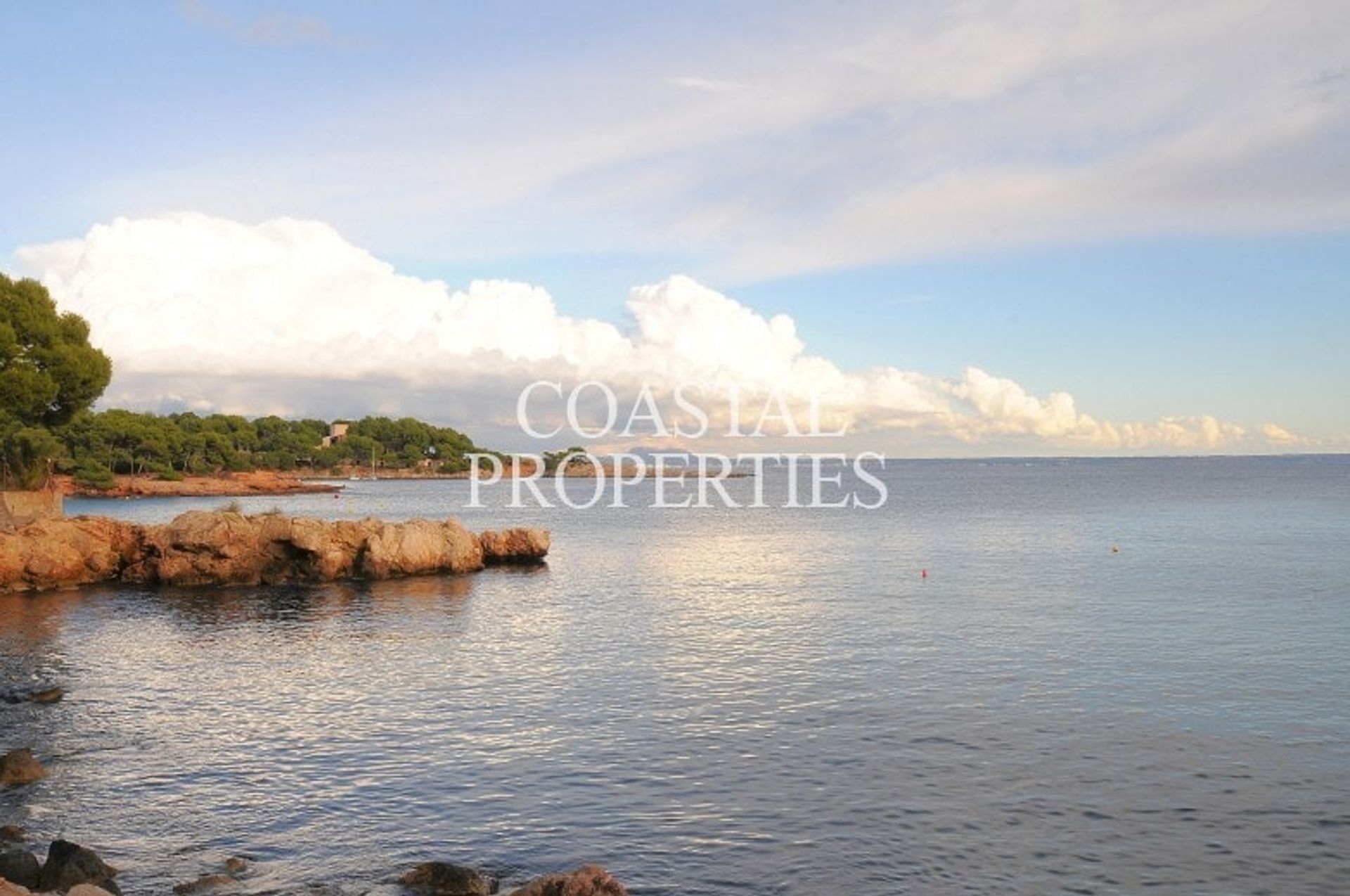 Condominium in Calvia, De Balearen 11353978