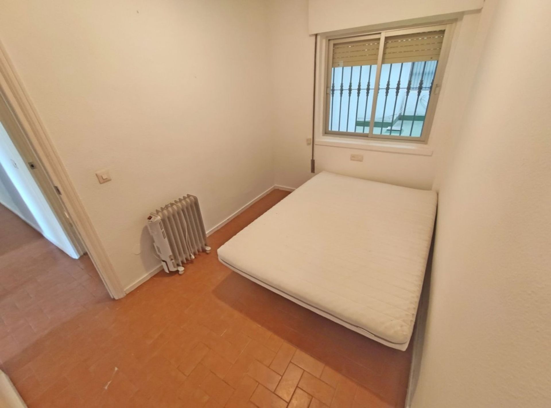 Osakehuoneisto sisään Fuengirola, Andalucía 11354321