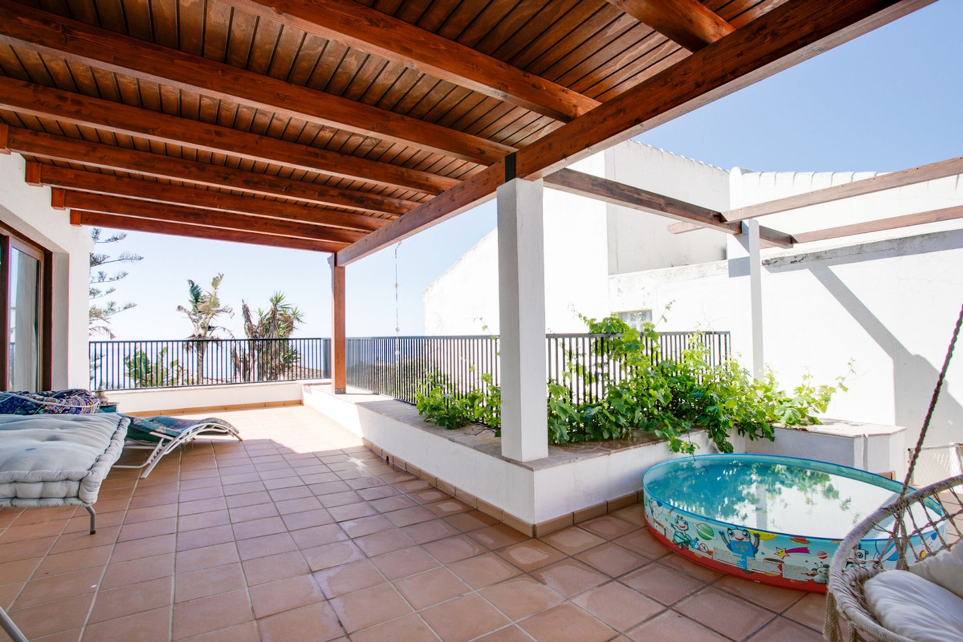 rumah dalam Estepona, Andalucía 11356354