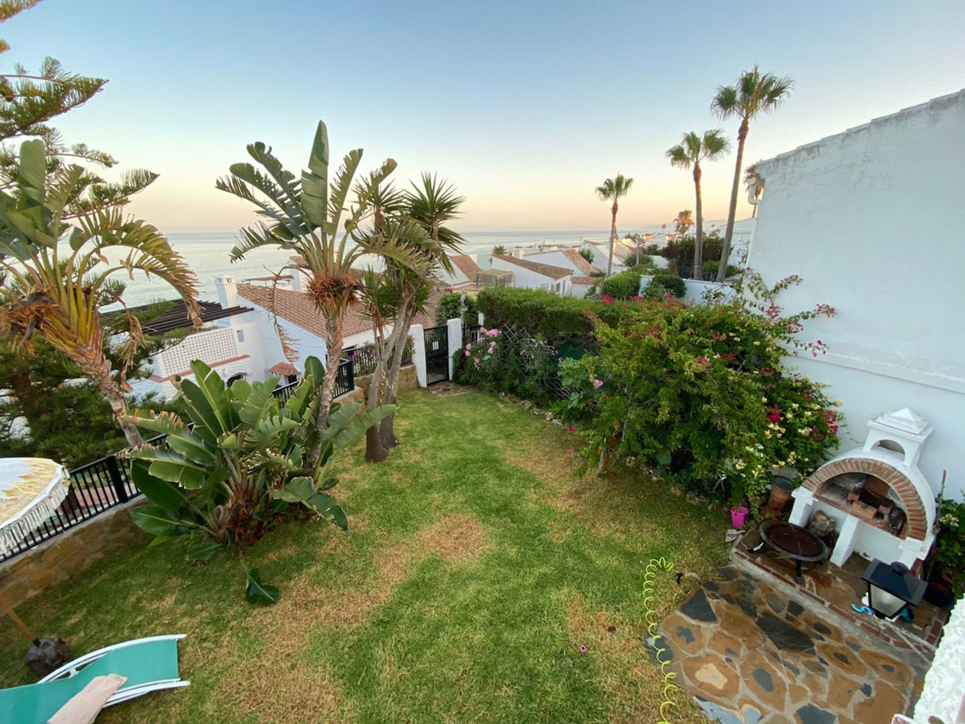 rumah dalam Estepona, Andalucía 11356354