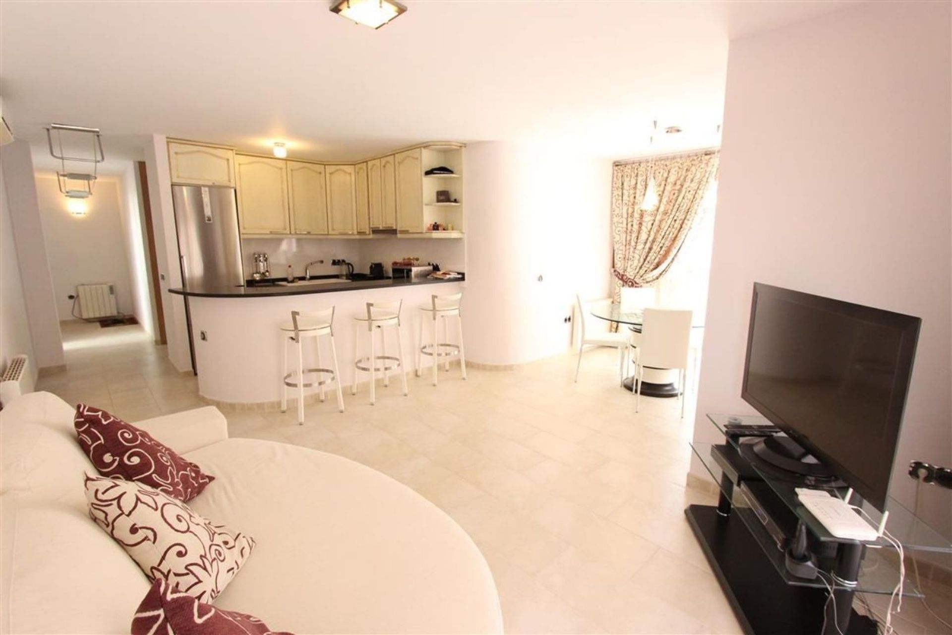 Condominium in Calpe, Comunidad Valenciana 11357333