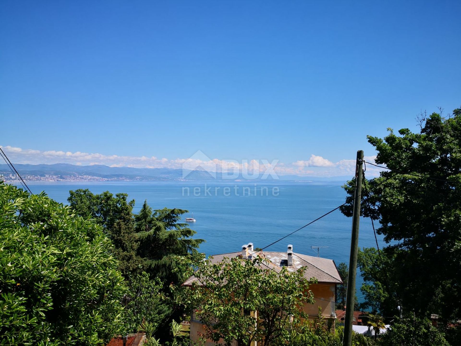 Condominio en Opatija, Primorje-Gorski Kotar County 11358306