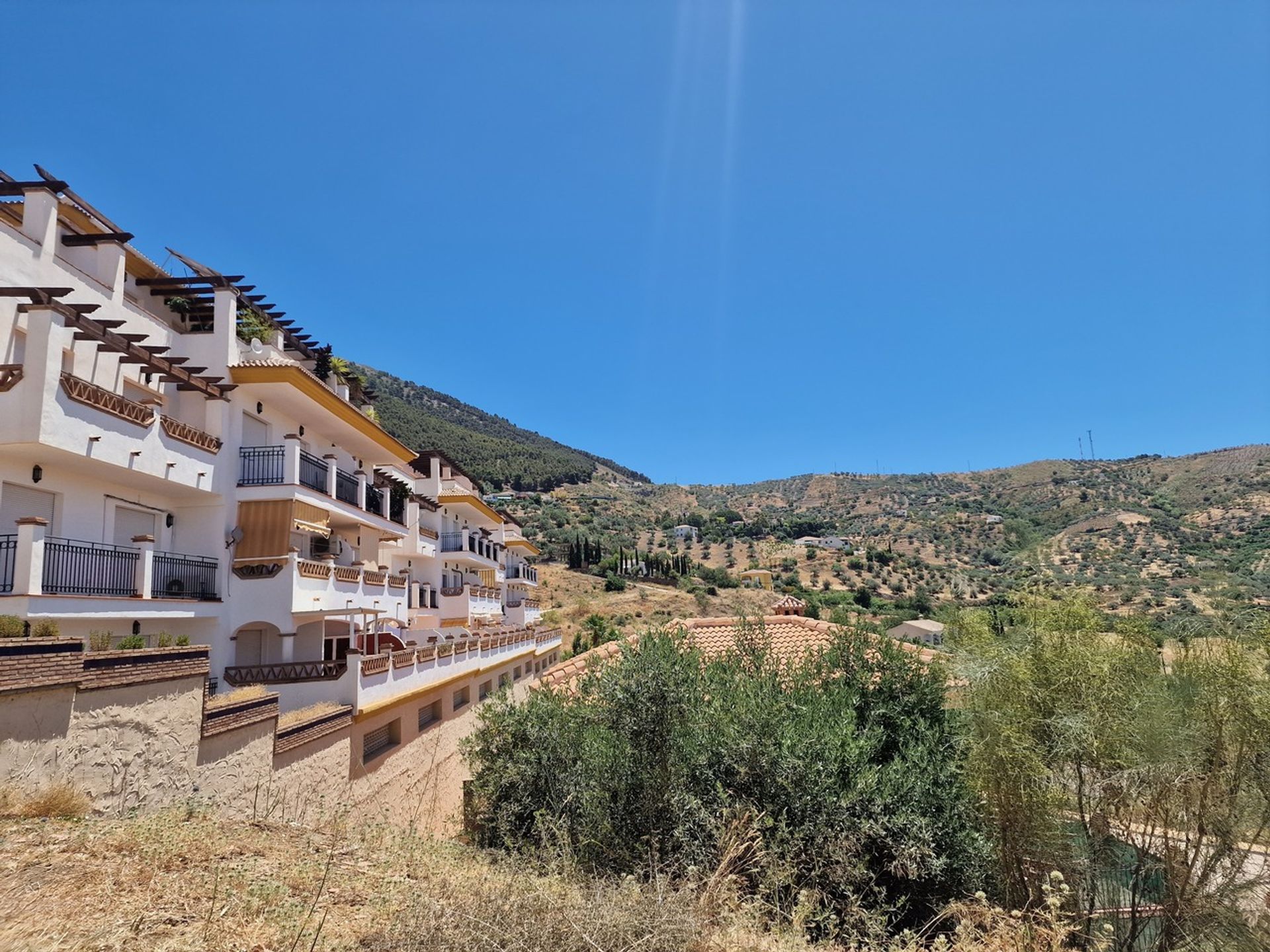 Condominium in Alcaucin, Andalusia 11359469