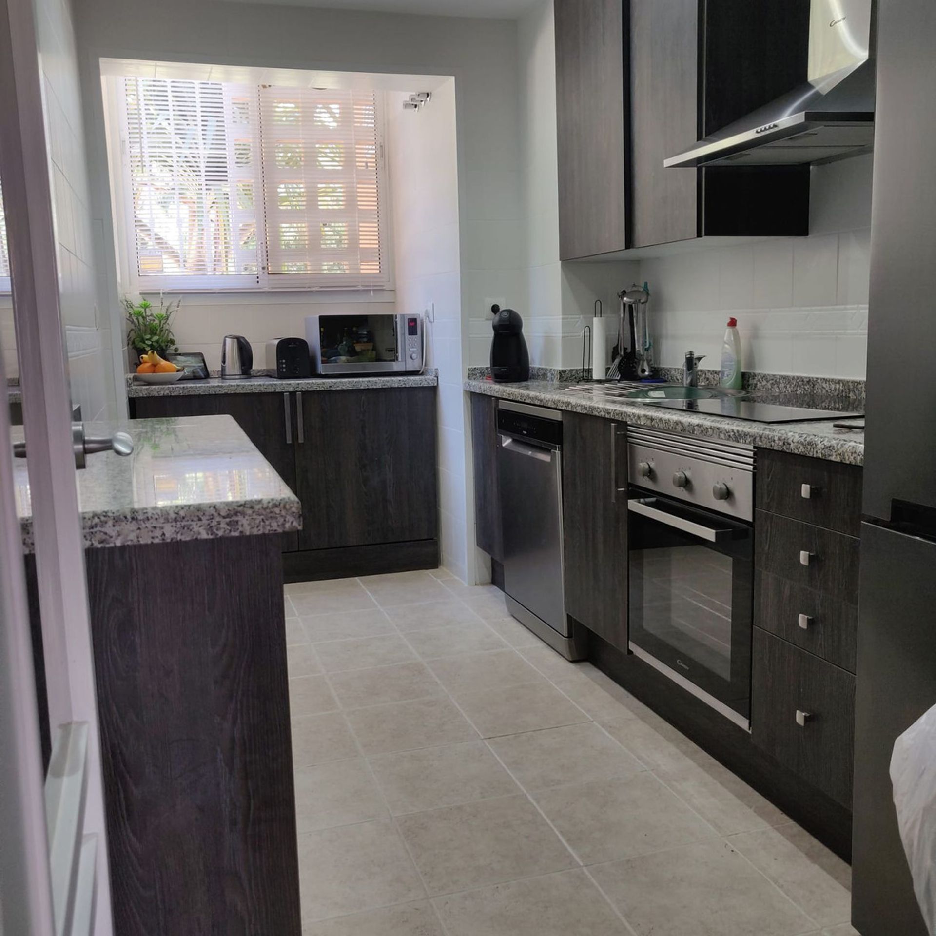 Condominium dans San Luis de Sabinillas, Andalousie 11359758