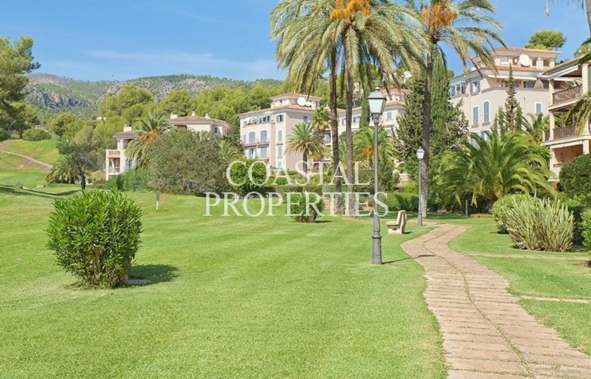 Condominio en Bendinat, Illes Balears 11359795