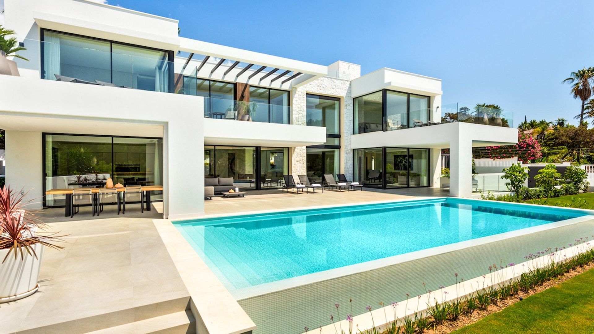 Huis in Marbella, Andalucía 11361140