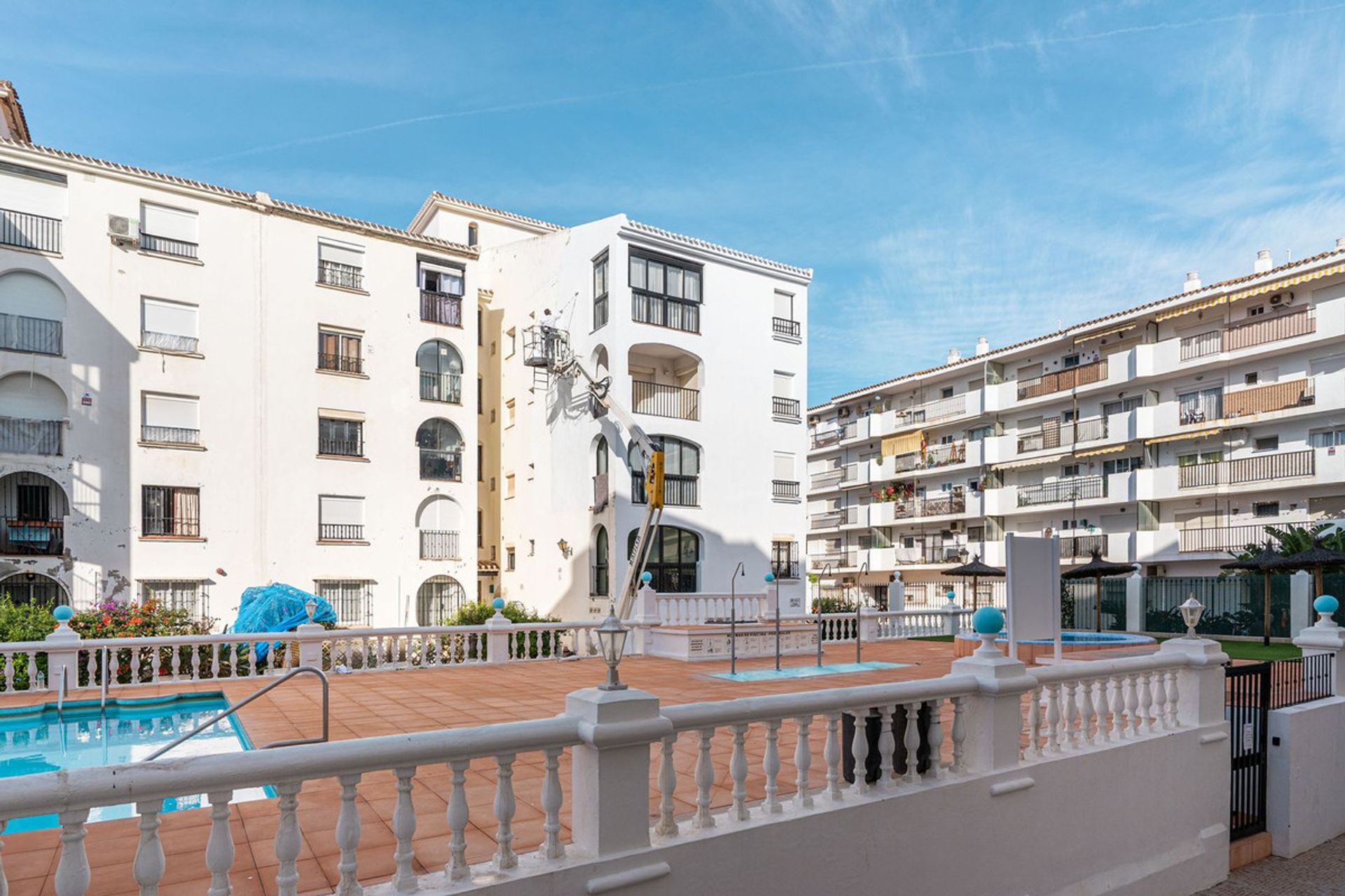 Condominium in San Luis de Sabinillas, Andalucía 11364989