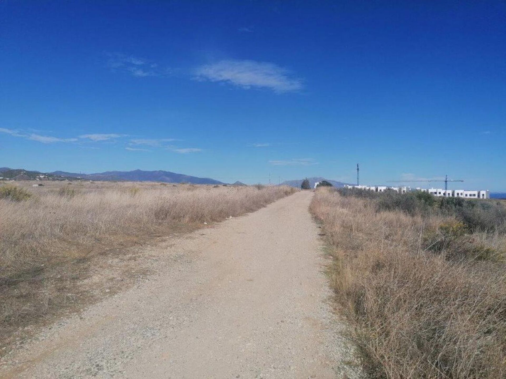 Land in Estepona, Andalucía 11365146