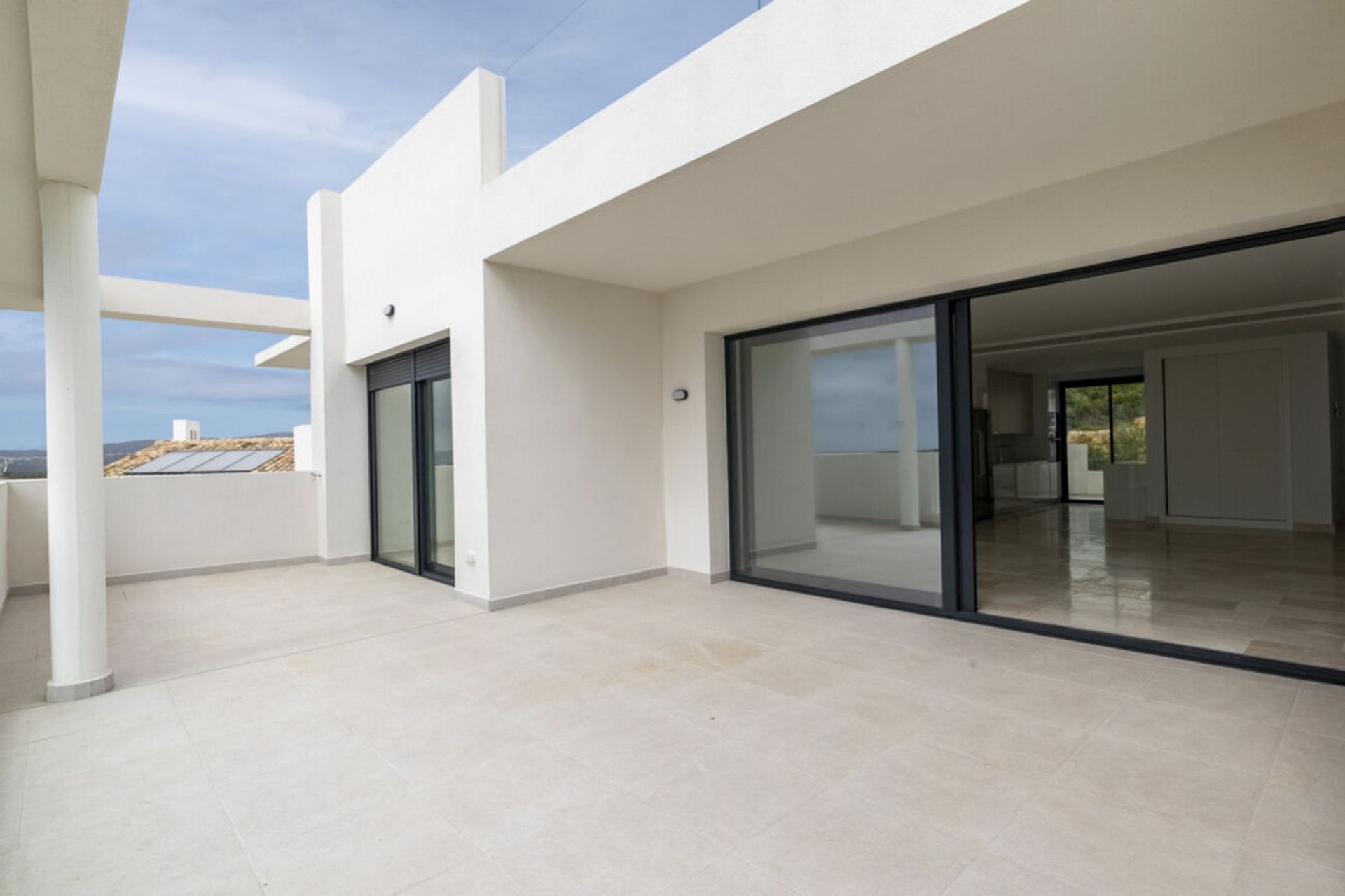 Condominium dans Casarès, Andalousie 11365270