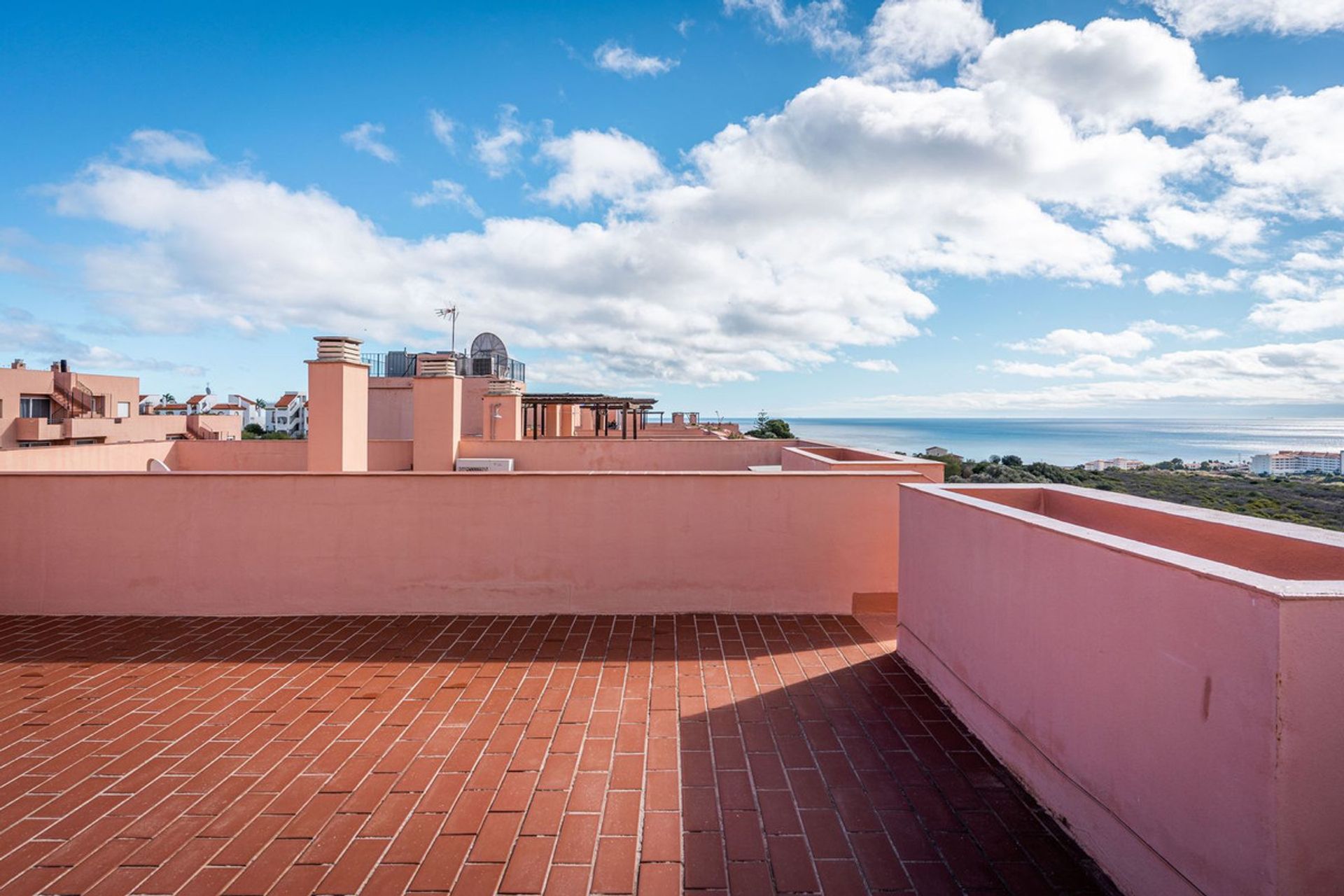 Condominium dans Château de Sabinillas, Andalousie 11365760