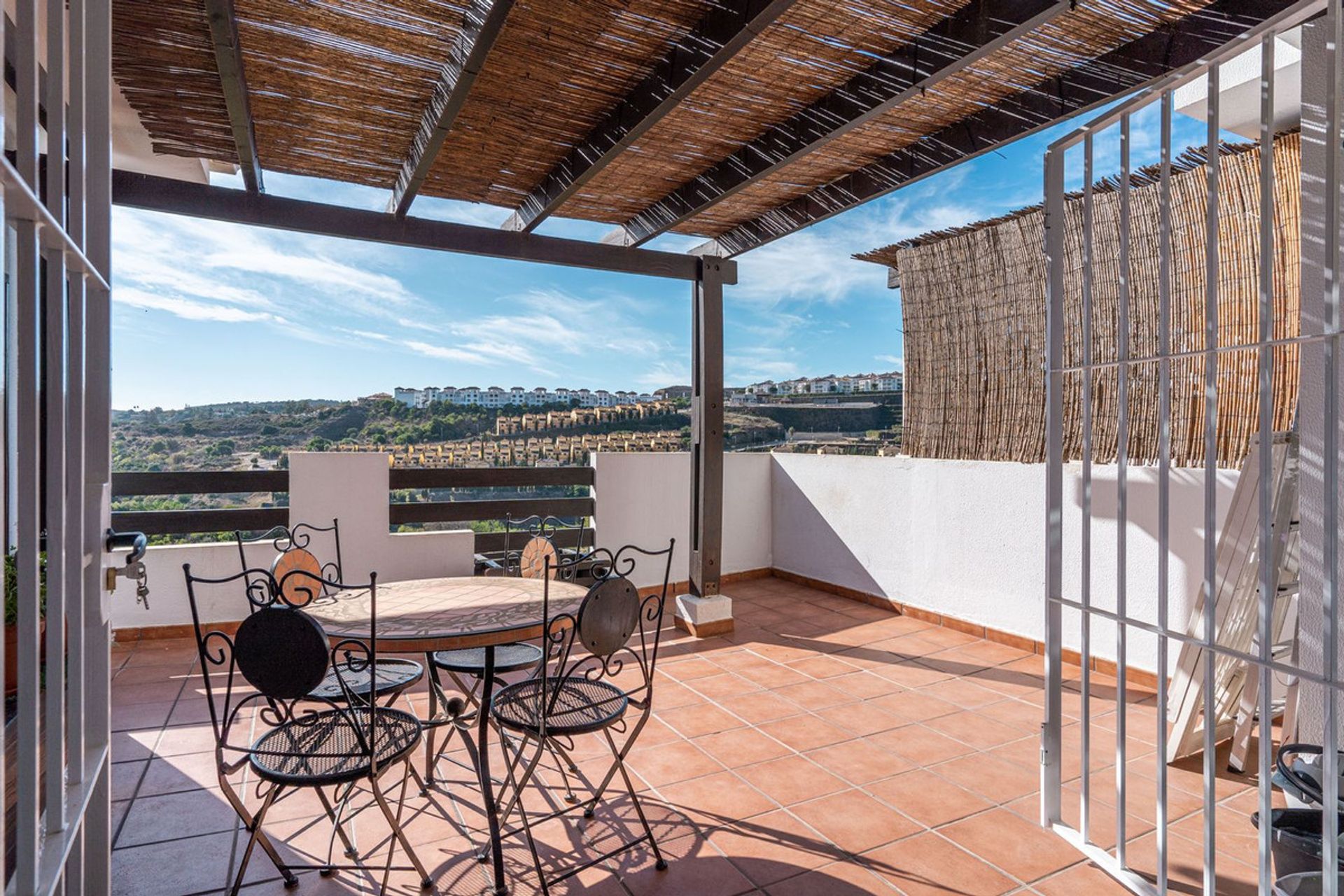 Condominium in Castillo de Sabinillas, Andalusia 11365766