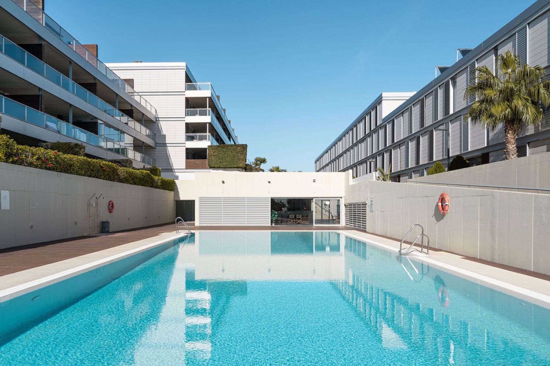 Condominium in Castillo de Sabinillas, Andalusia 11365905