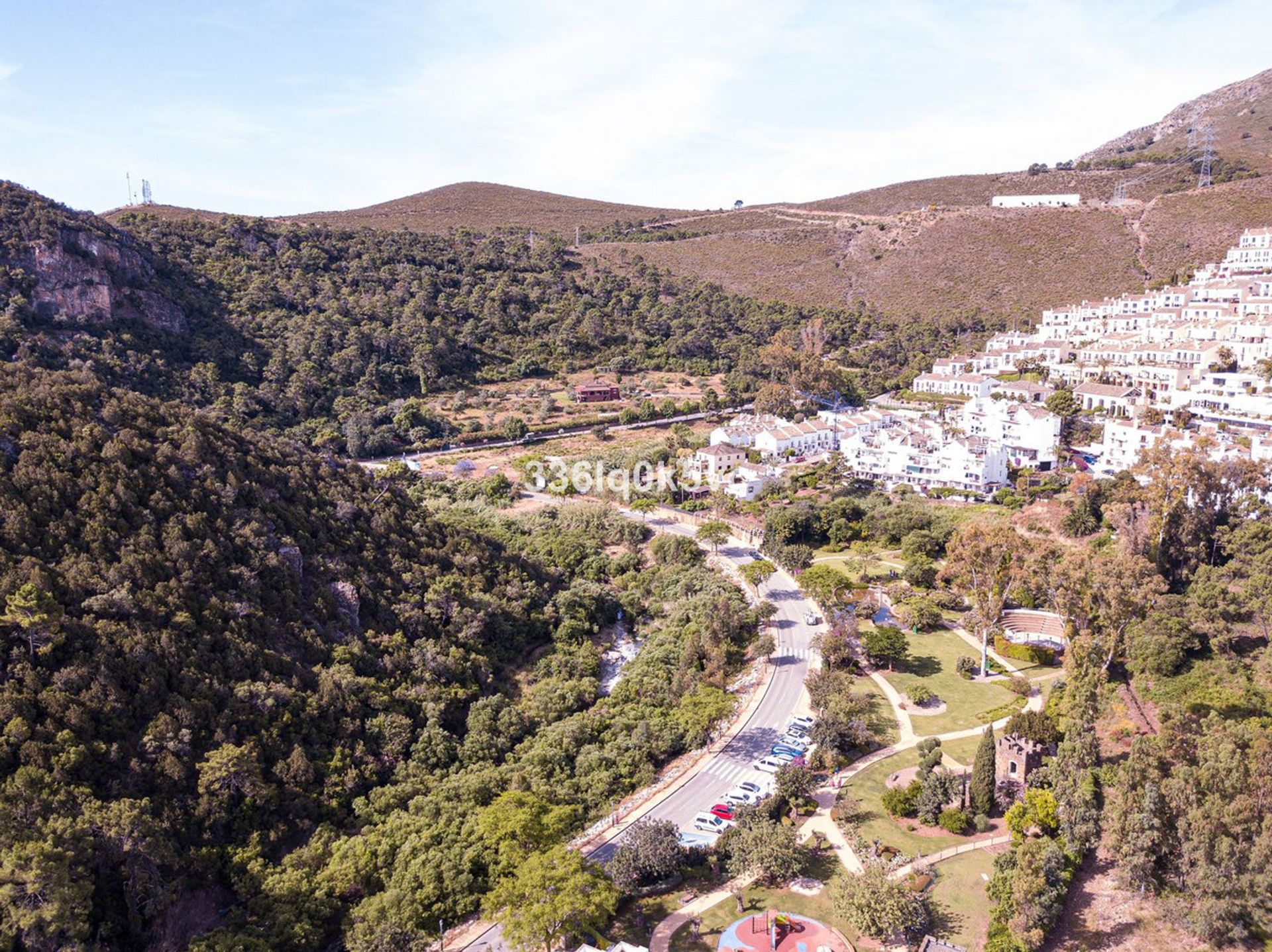 Talo sisään Benahavís, Andalucía 11365991