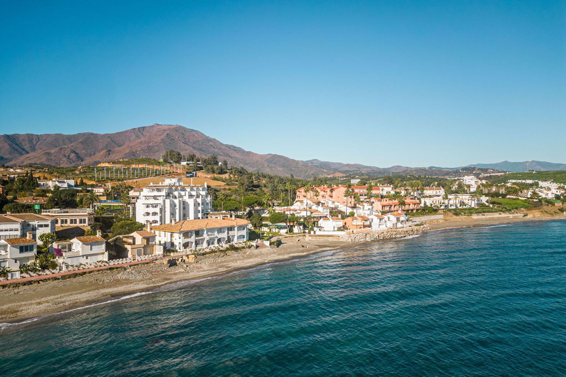 Condominium in Estepona, Andalusië 11366055