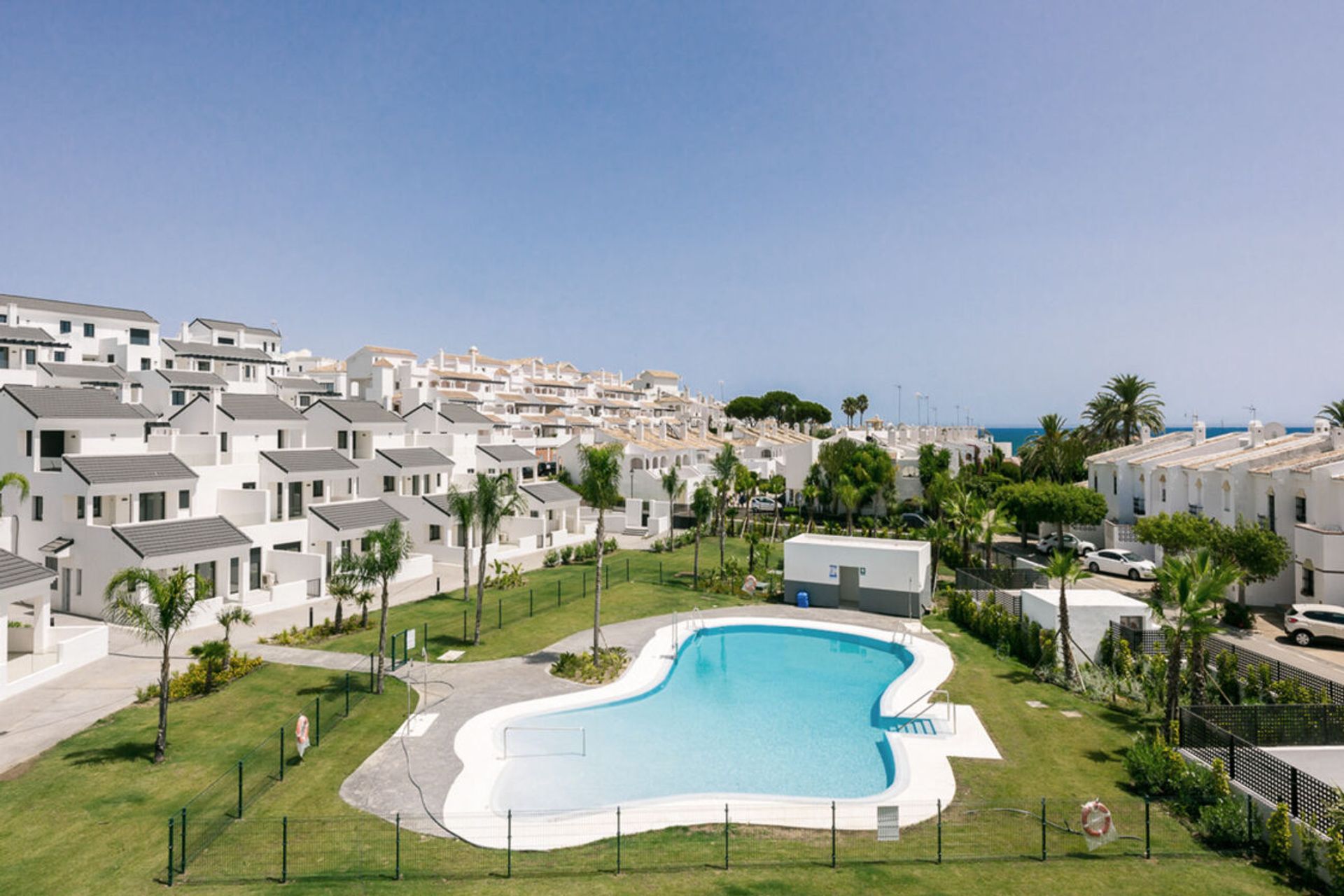 Condominium dans Estepona, Andalousie 11366865