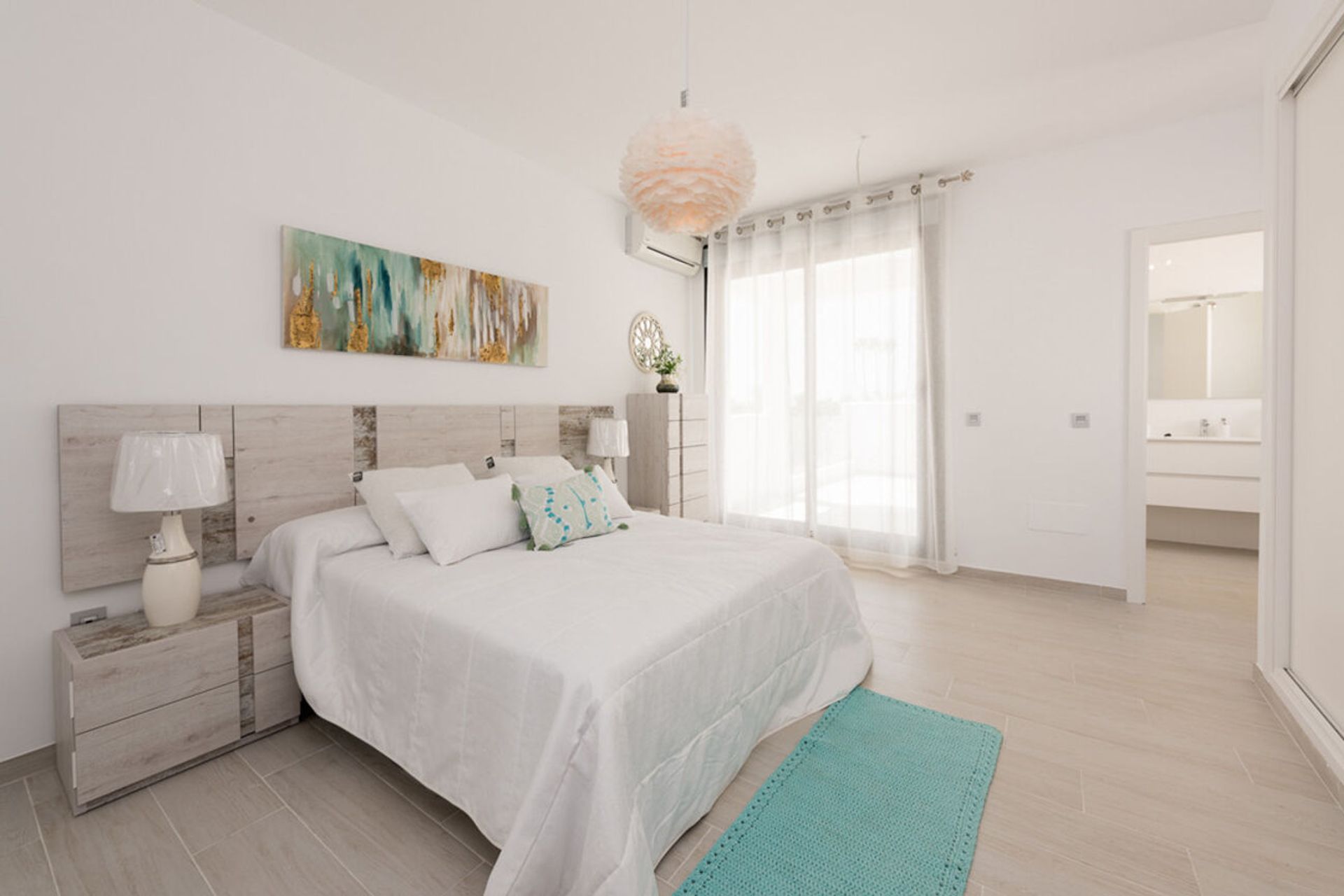 Condominium dans Estepona, Andalousie 11366865