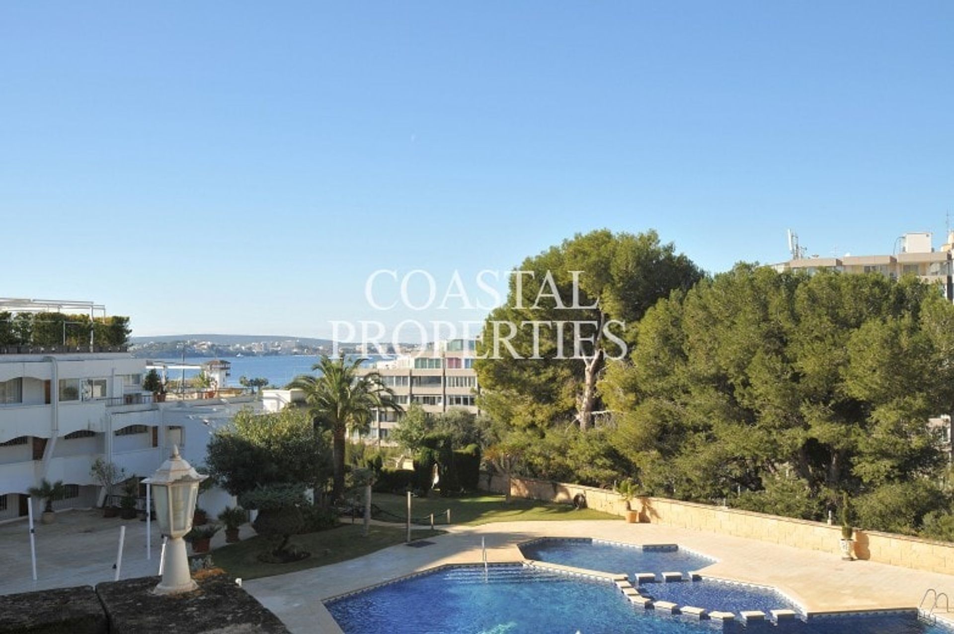 Condominium in Portals Nous, Illes Balears 11367554