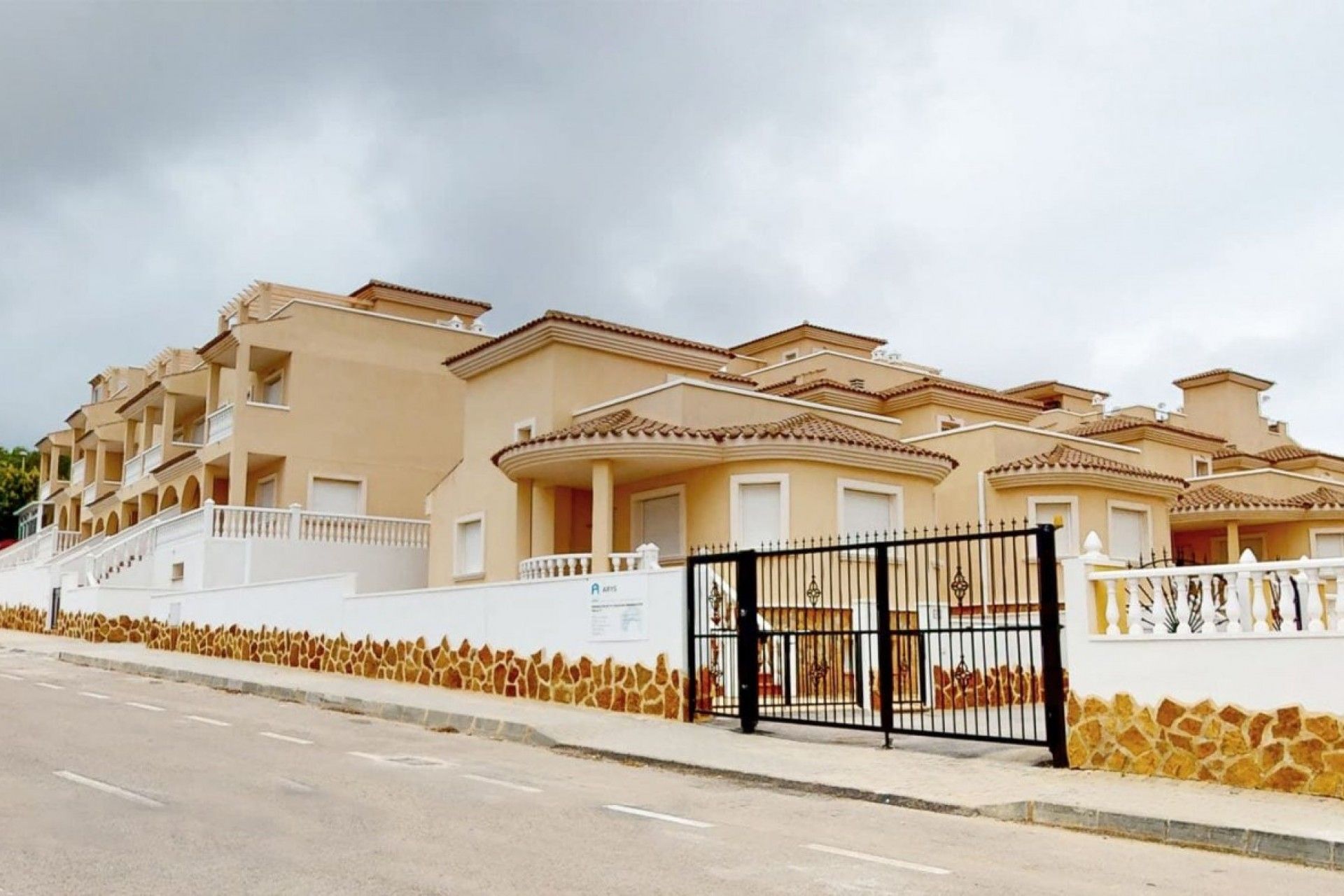 Condominium in San Miguel de Salinas, Valencian Community 11369929