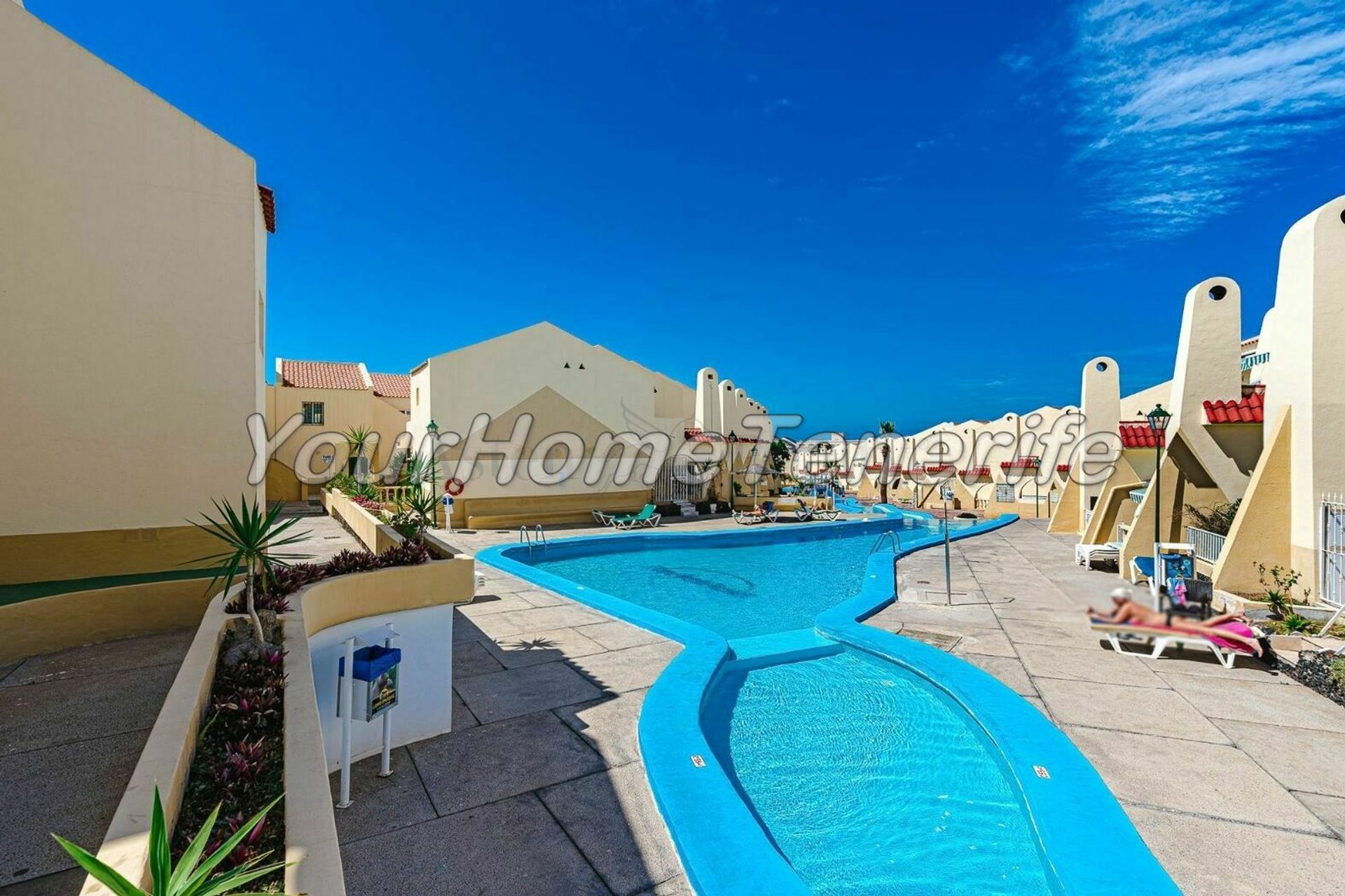 Condominium in Adeje, Canary Islands 11370089