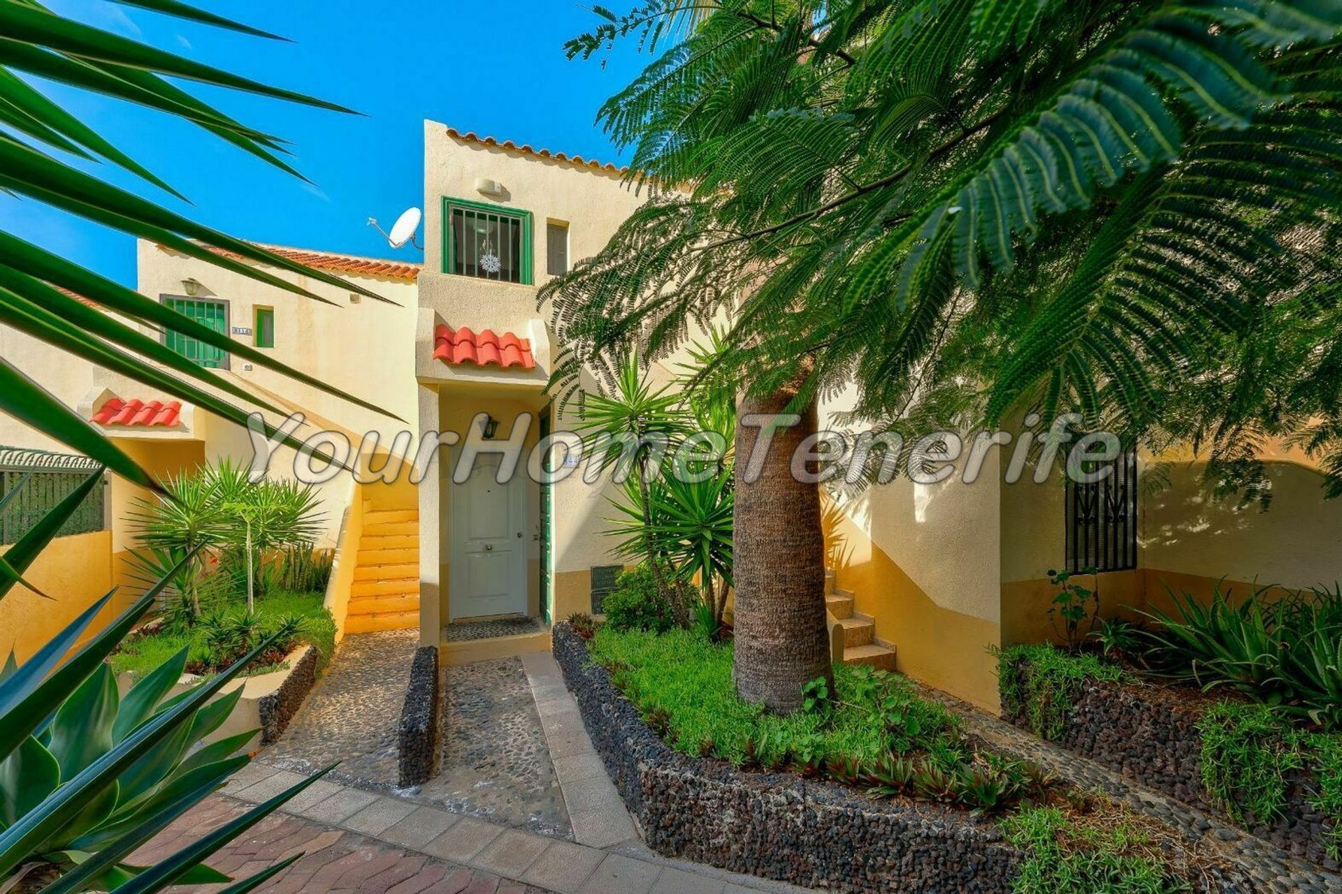 Condominium in Adeje, Canary Islands 11370089