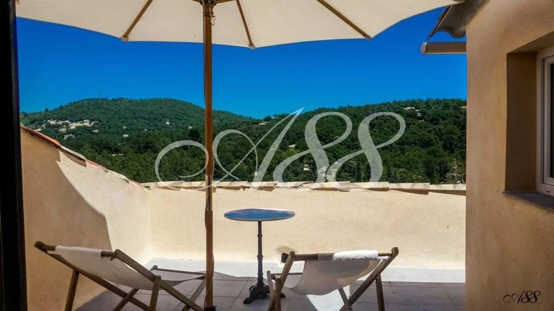 House in La Garde-Freinet, Provence-Alpes-Côte d'Azur 11370431