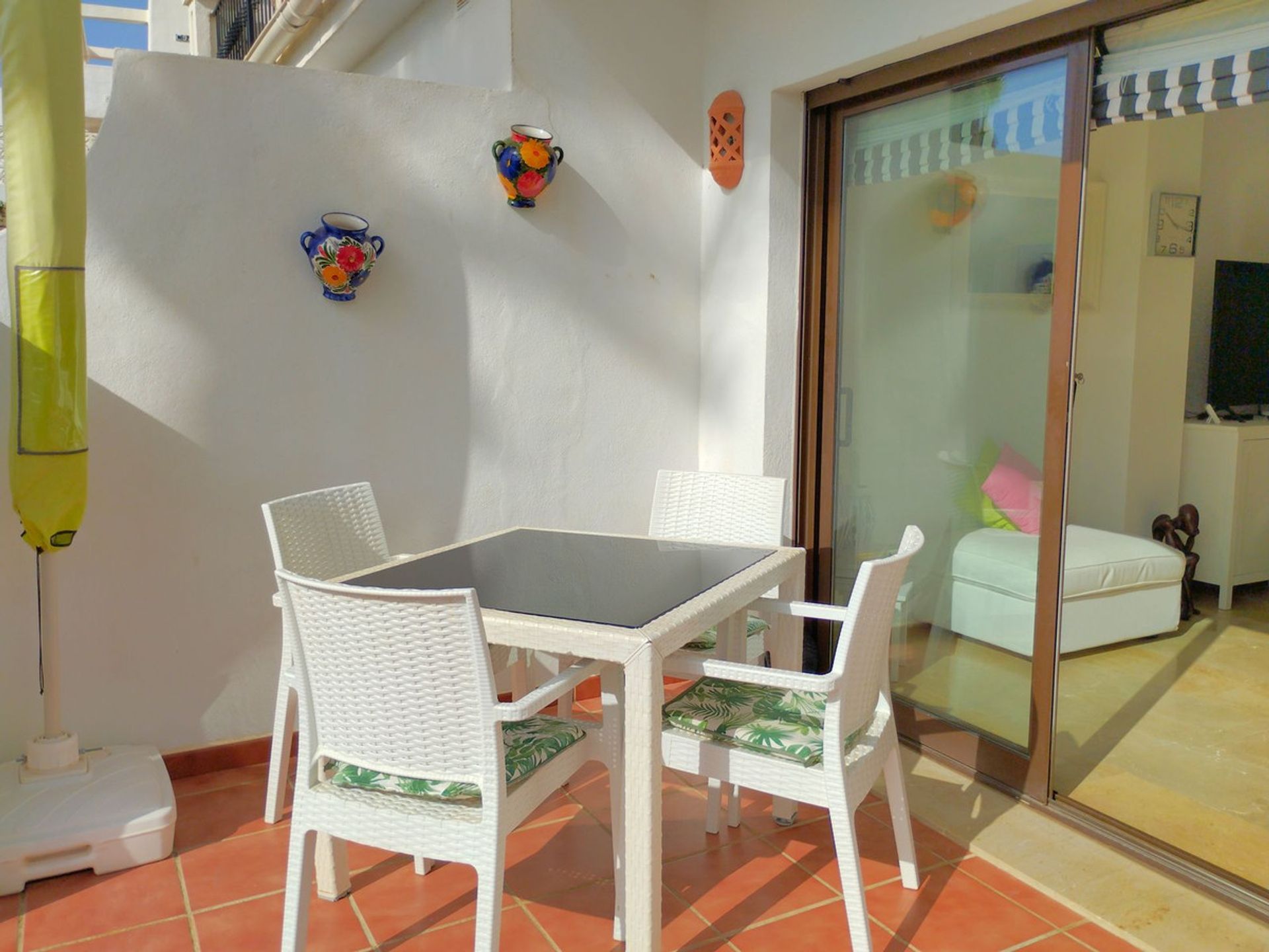 Condominium in Puerto de la Duquesa, Andalusia 11370449