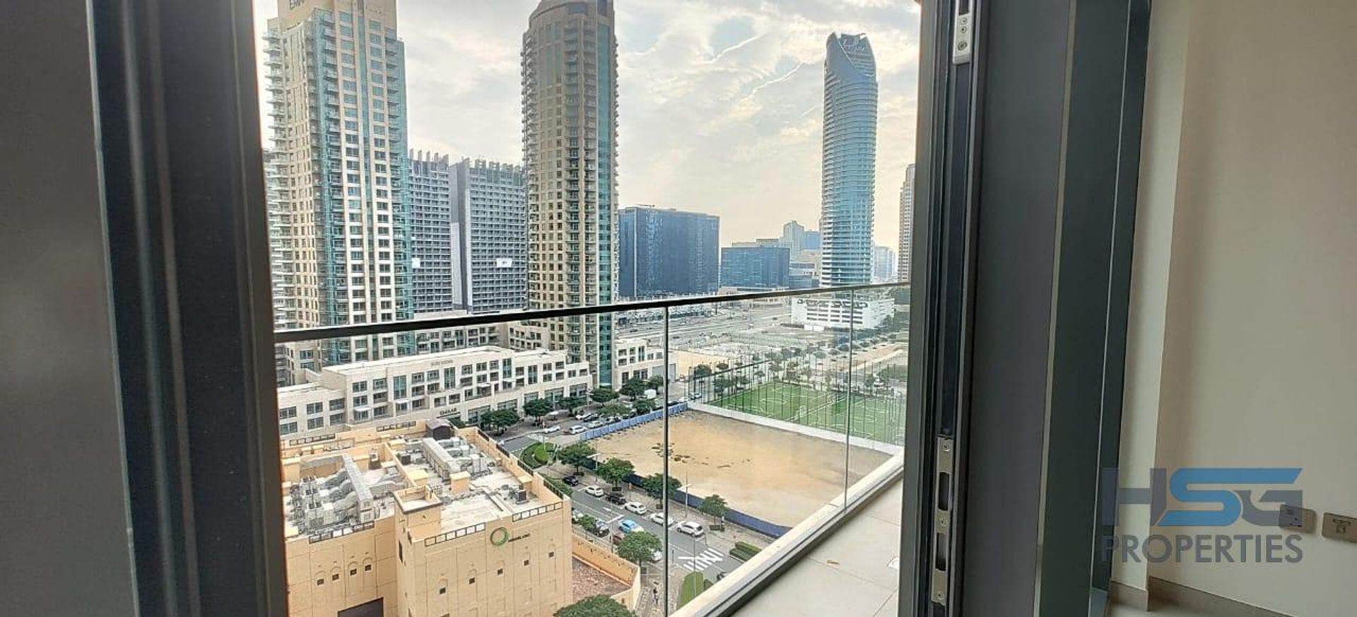 Condominium dans Dubai, Dubai 11370572