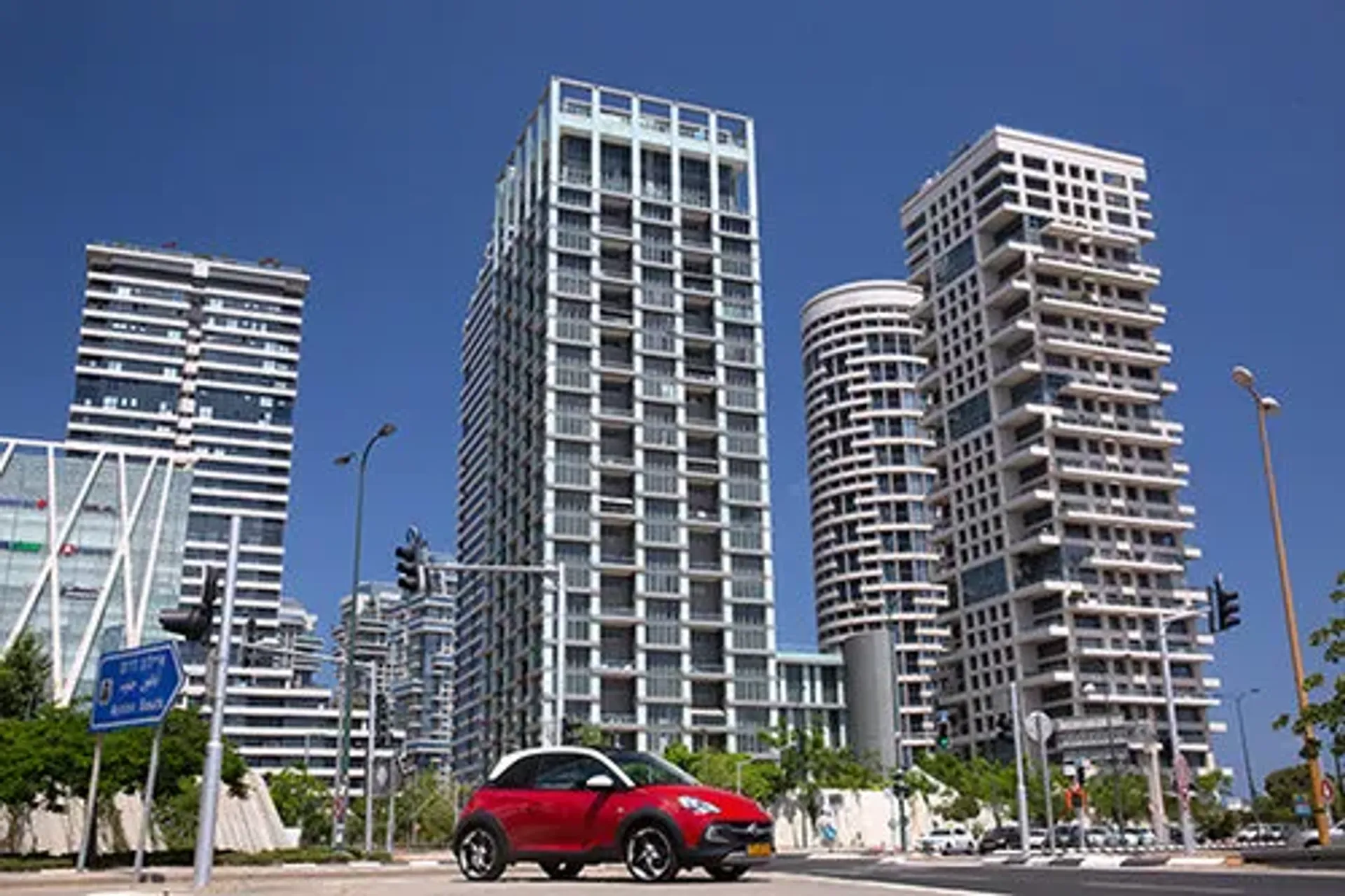 Condominium in Tel Aviv Port, 12 Nissim Aloni Street 11370745