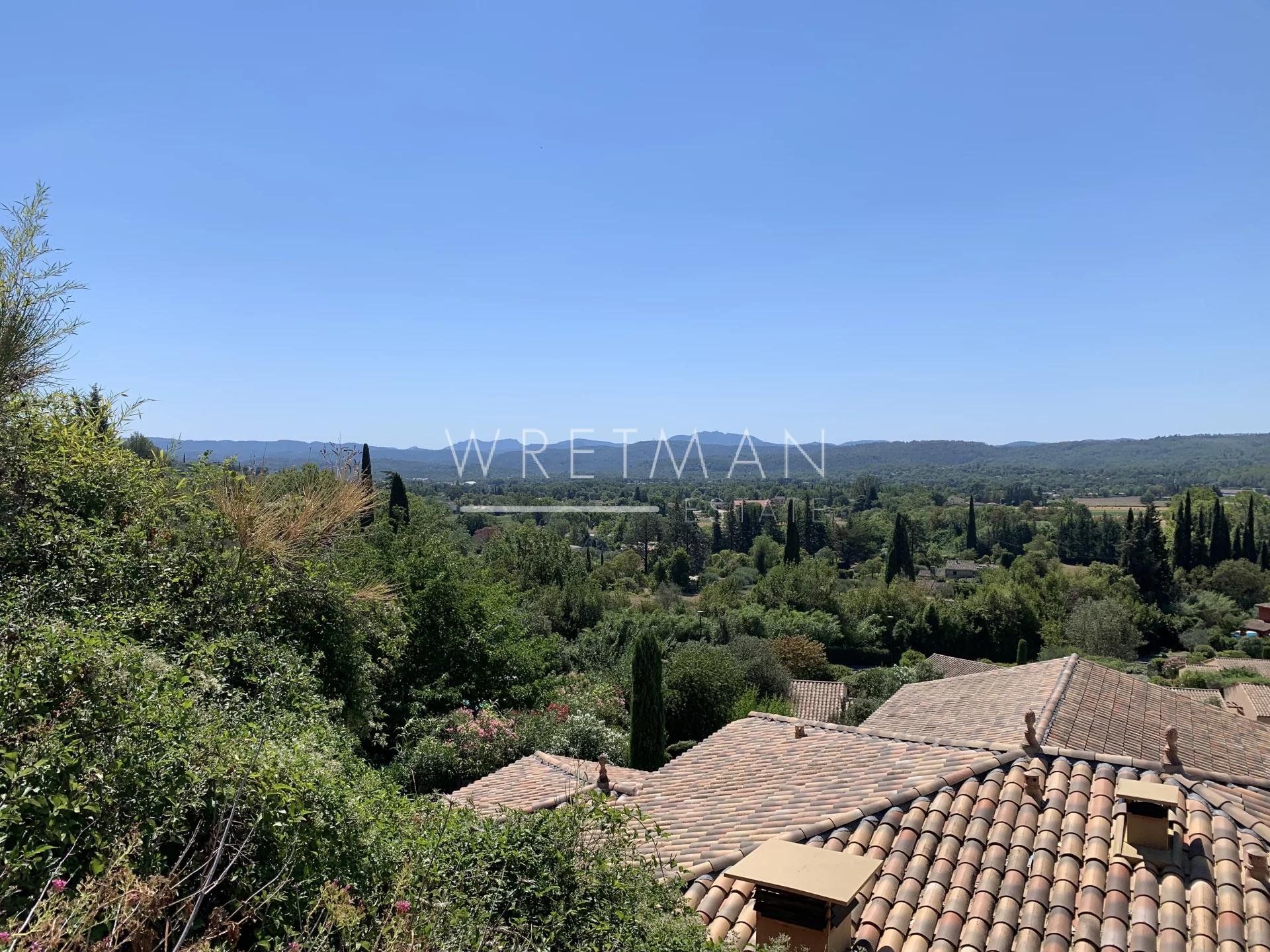 Osakehuoneisto sisään Callian, Provence-Alpes-Cote d'Azur 11371195