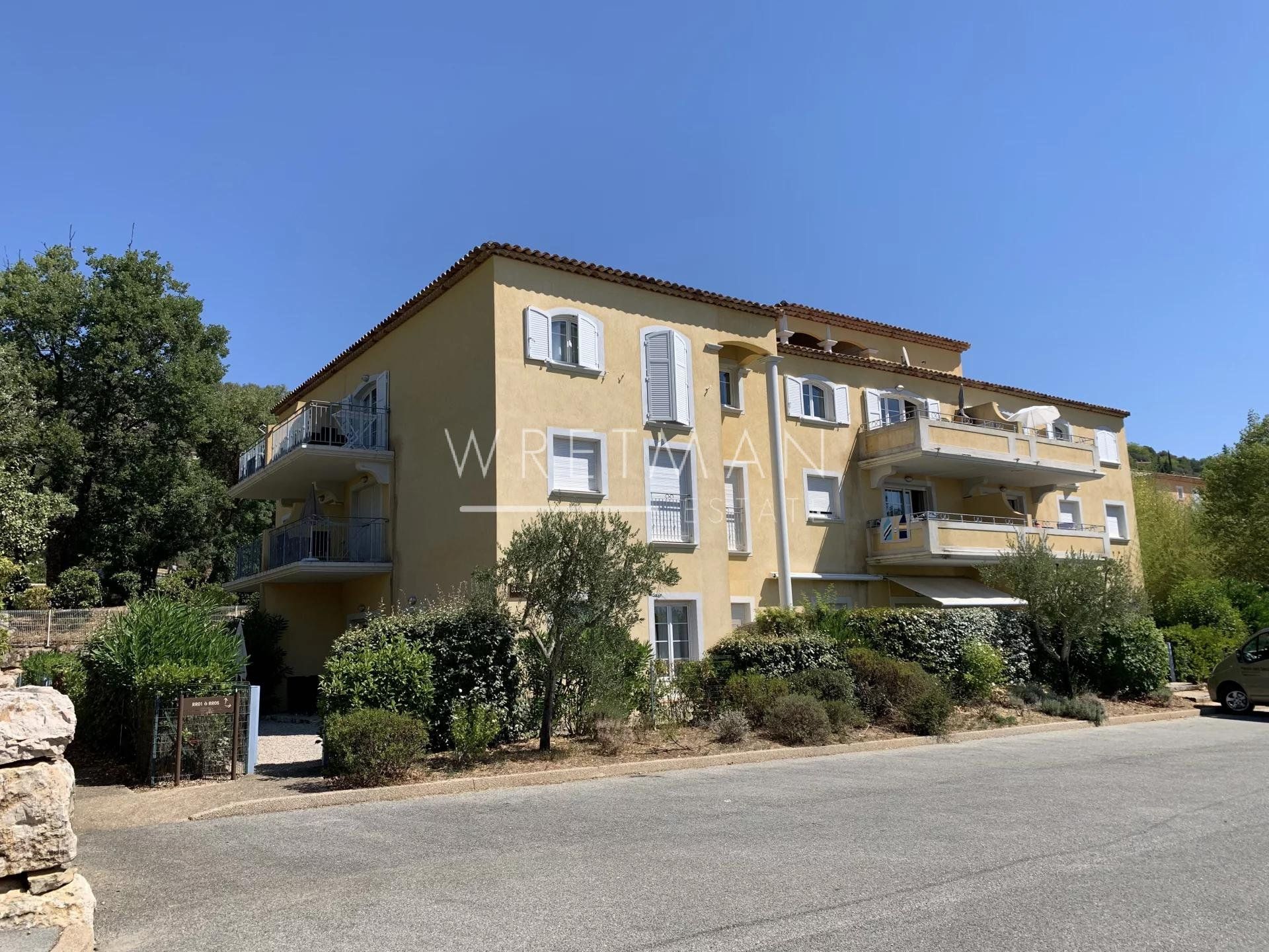 Condominio en Callian, Provence-Alpes-Cote d'Azur 11371195