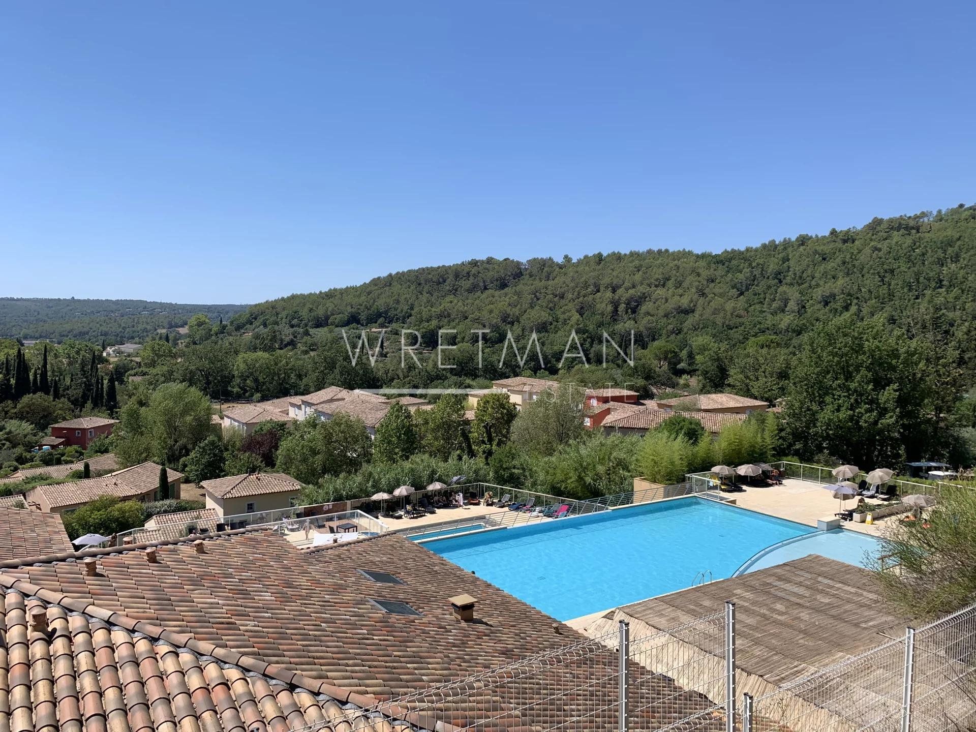 Condominio en Callian, Provence-Alpes-Cote d'Azur 11371195